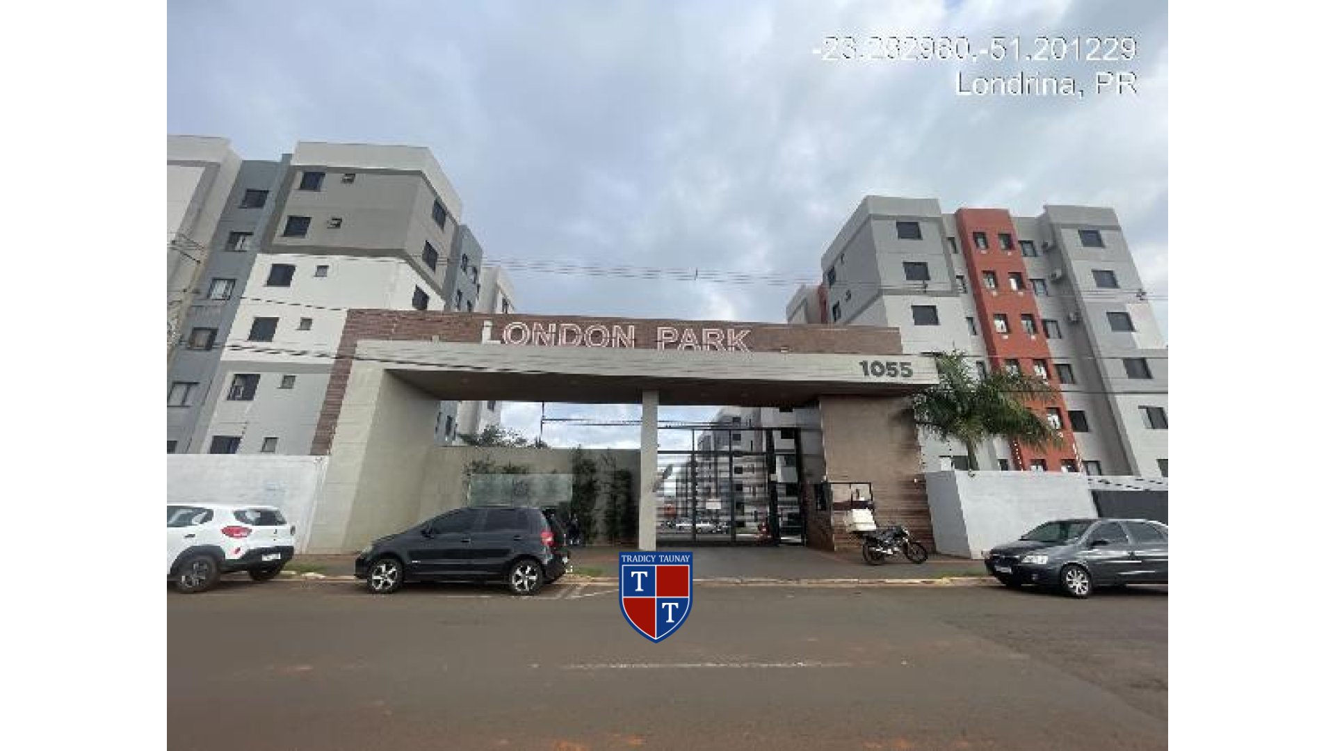 Foto 1 de APARTAMENTO em JARDIM MARIA CELINA - Imóvel Retomado Caixa