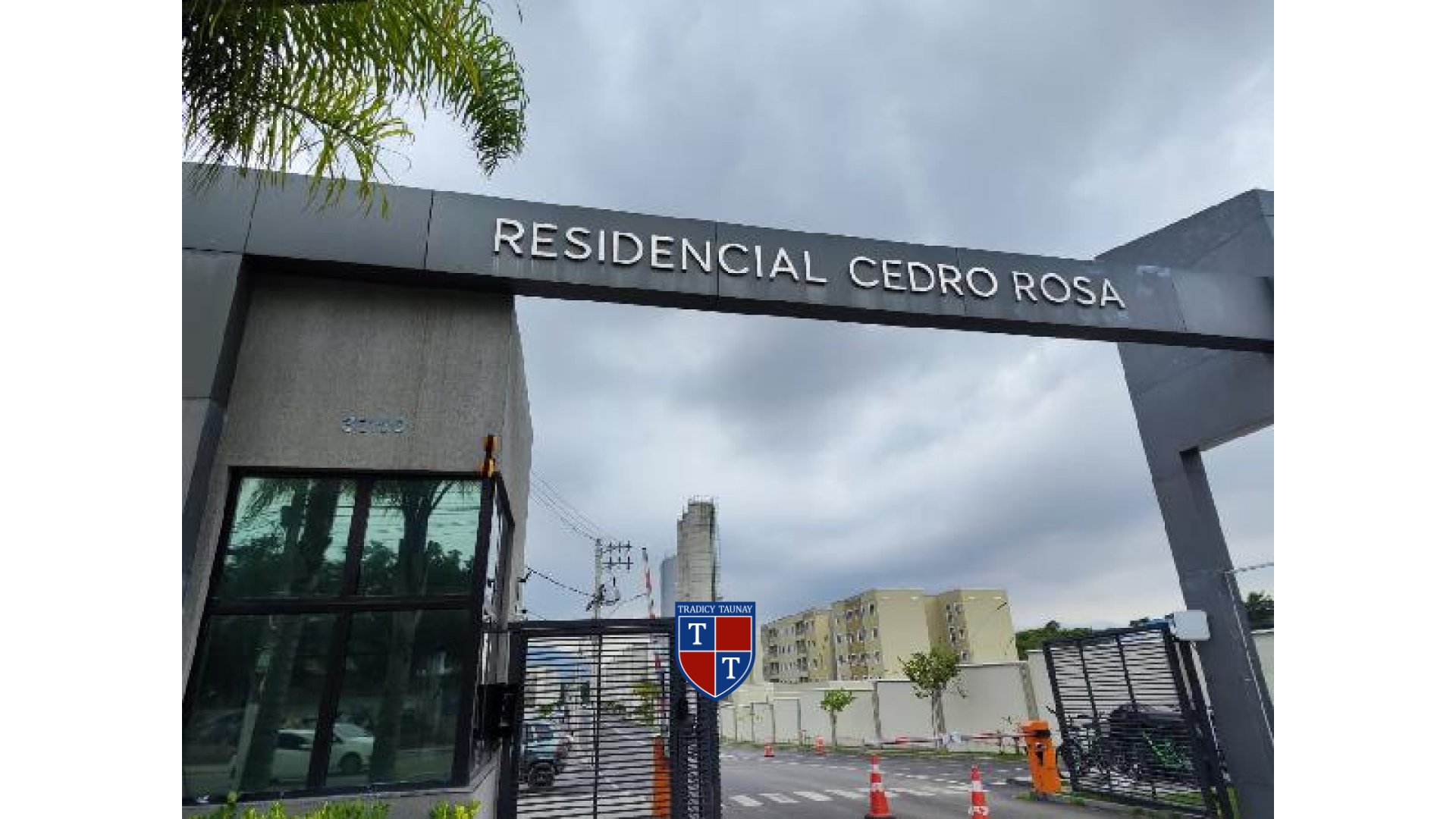 Foto 1 de APARTAMENTO em INHOAIBA - Imóvel Retomado Caixa