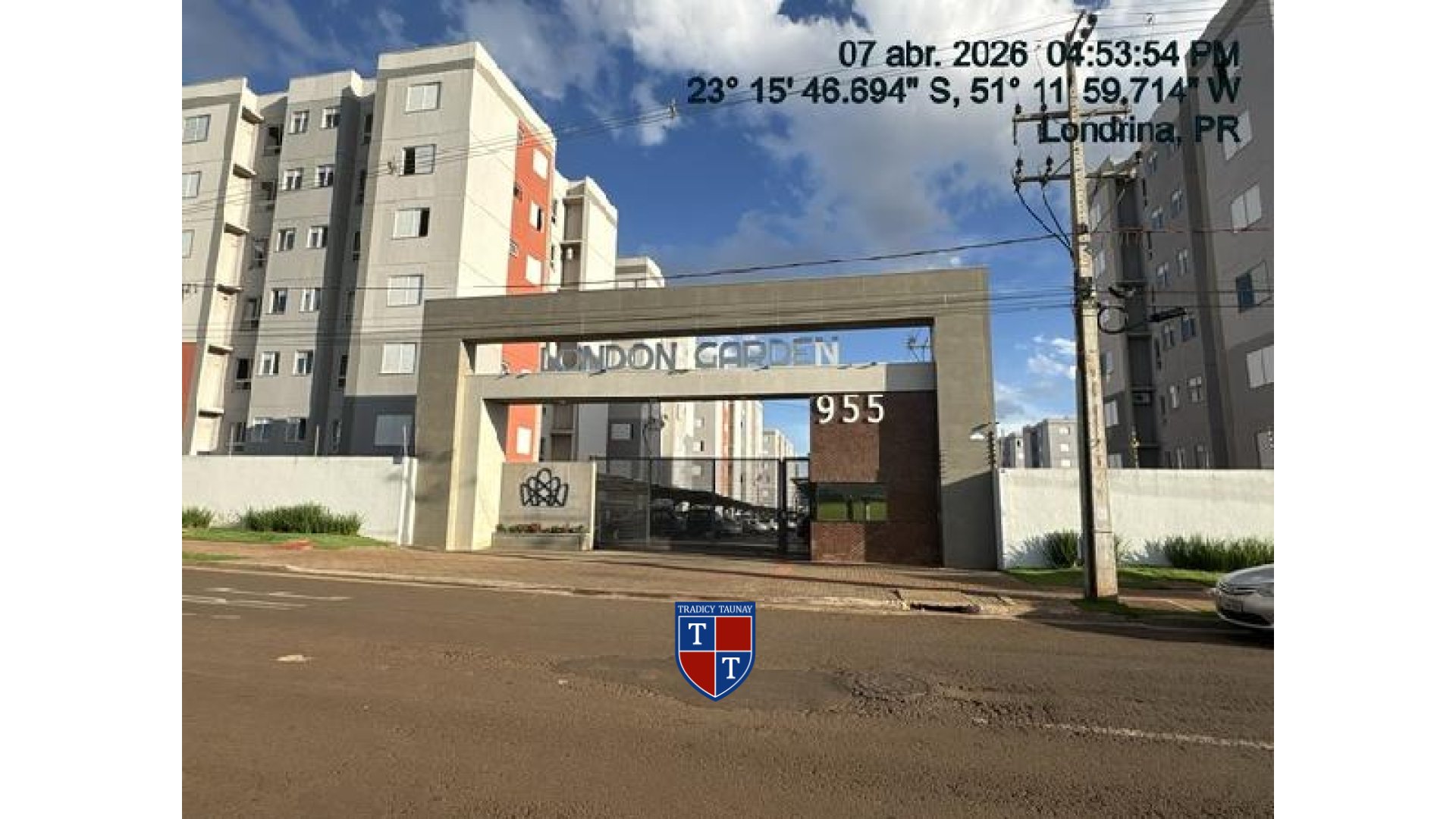 Foto 1 de APARTAMENTO em JARDIM MARIA CELINA - Imóvel Retomado Caixa