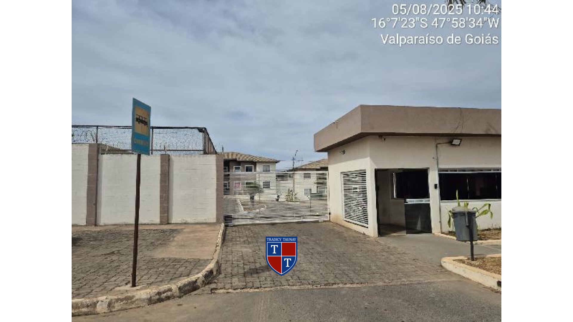 Foto 1 de APARTAMENTO em FAZENDA TAVEIRA - Imóvel Retomado Caixa