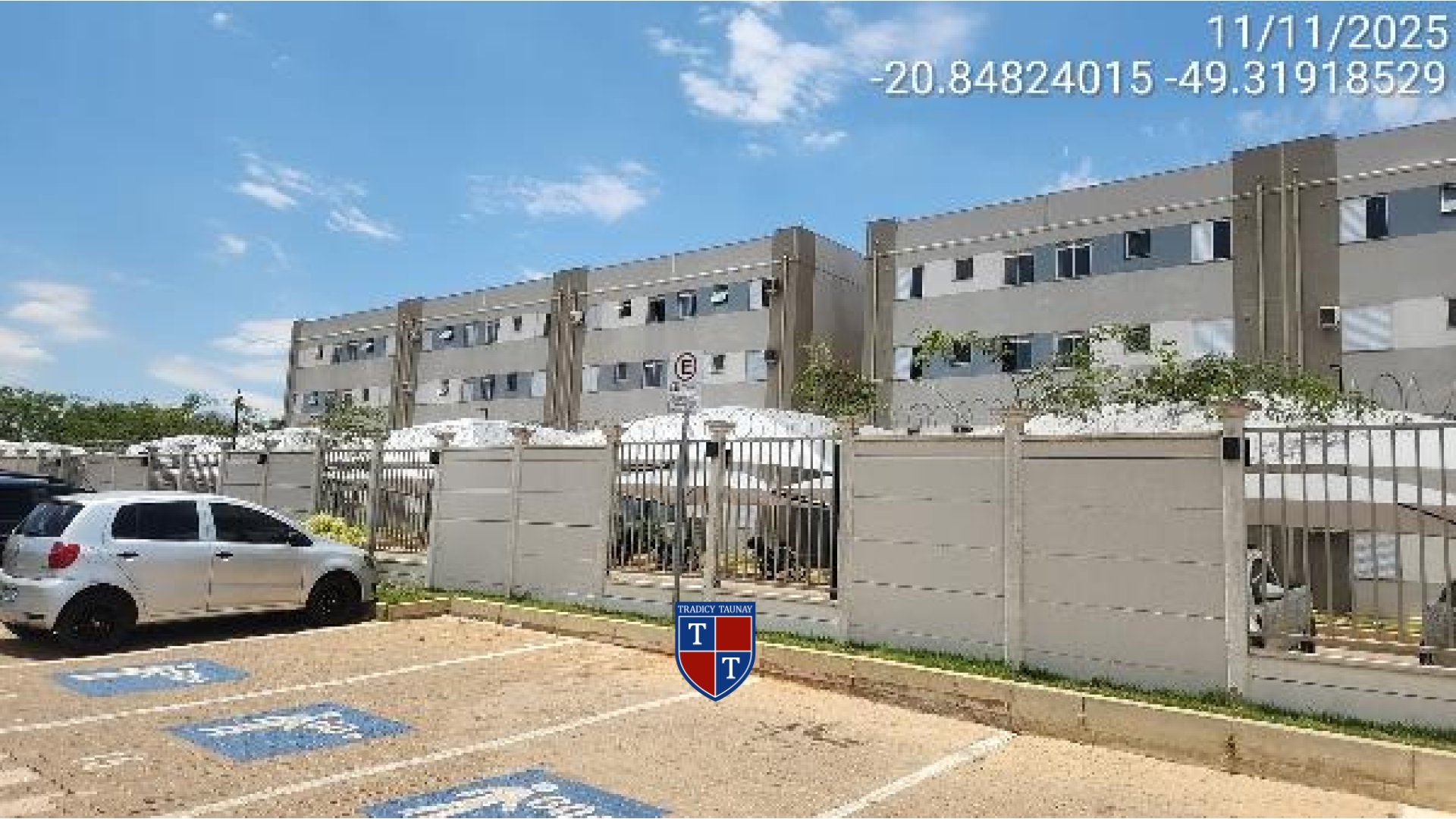 Foto 1 de APARTAMENTO em LOTEAMENTO RESIDENCIAL MARIA ADELIA - Imóvel Retomado Caixa