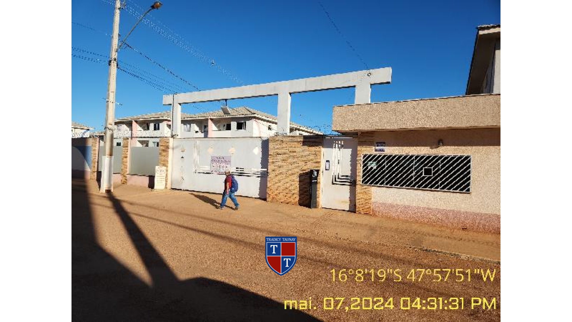 Foto 1 de APARTAMENTO em SETOR DE CHACARAS ANHANGUERA B - Imóvel Retomado Caixa