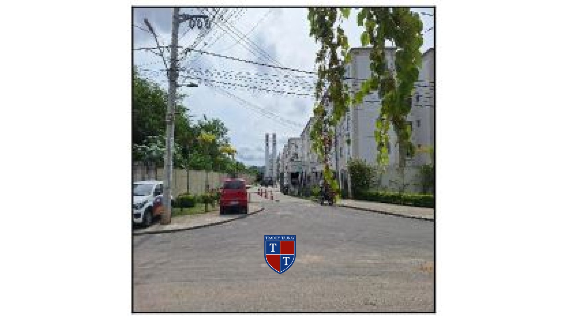 APARTAMENTO em GUARATIBA