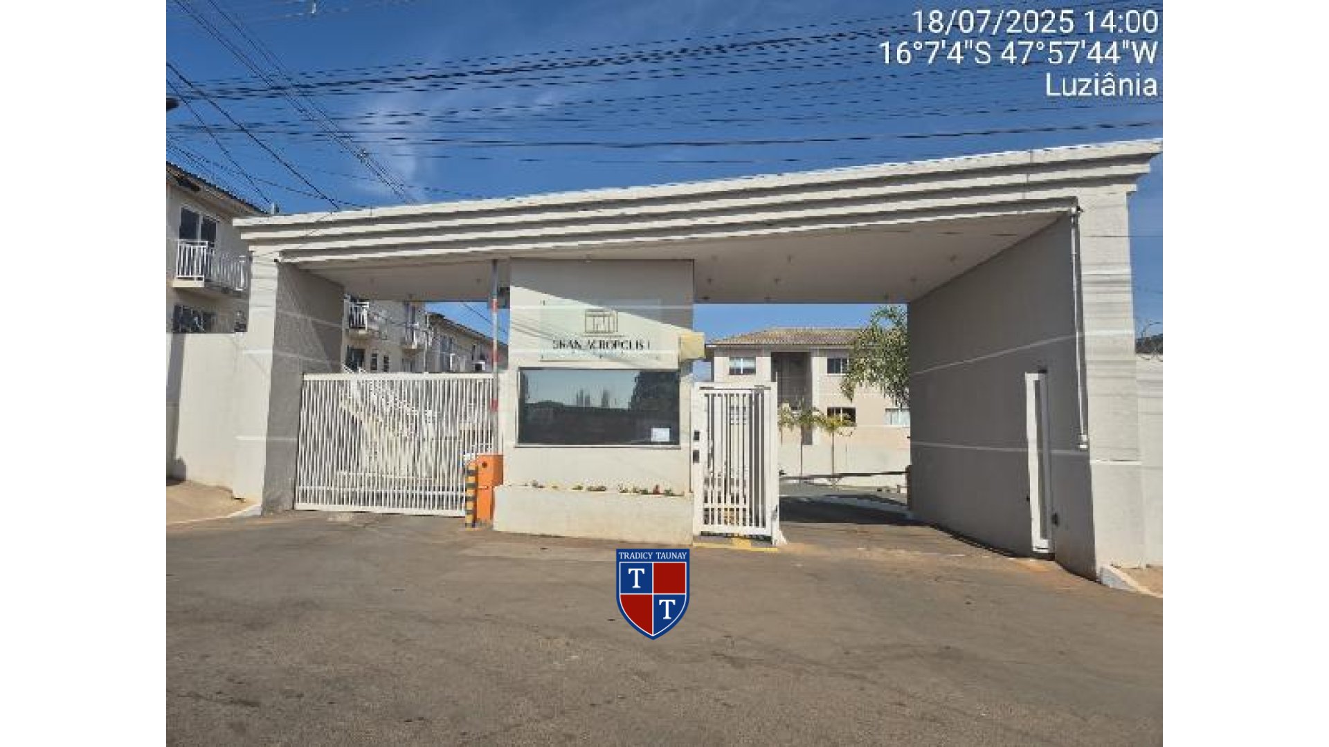 Foto 1 de APARTAMENTO em FAZENDA SAIA VELHA - Imóvel Retomado Caixa
