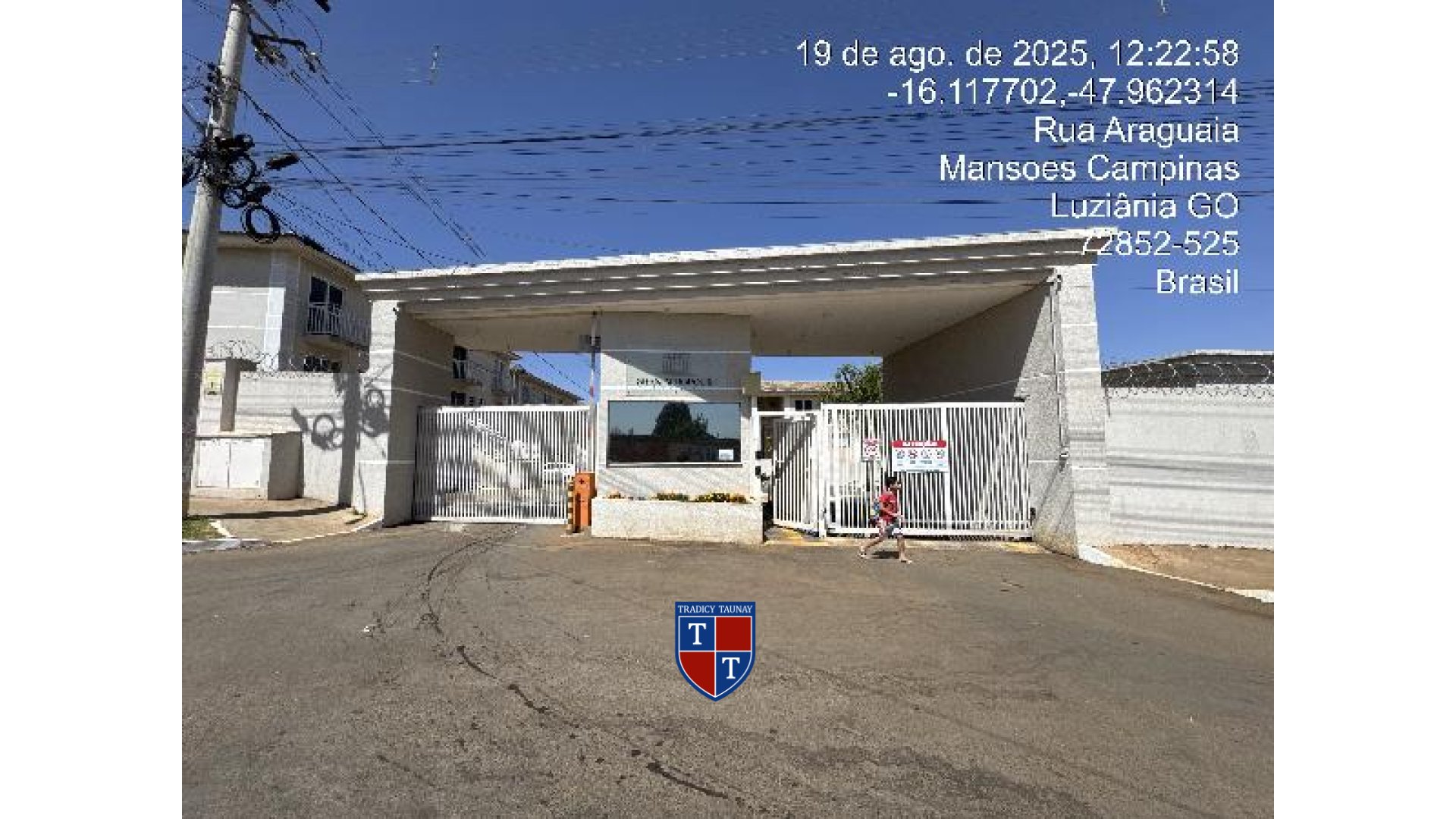 Foto 1 de APARTAMENTO em FAZENDA SAIA VELHA - Imóvel Retomado Caixa