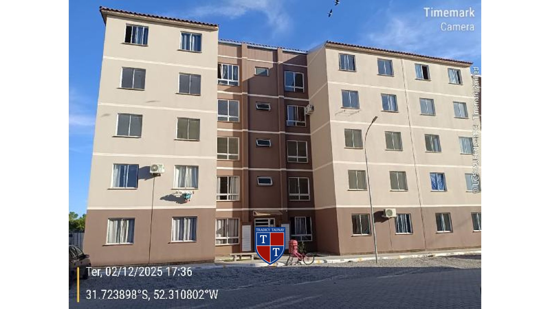 Foto 1 de APARTAMENTO em AREAL - Imóvel Retomado Caixa