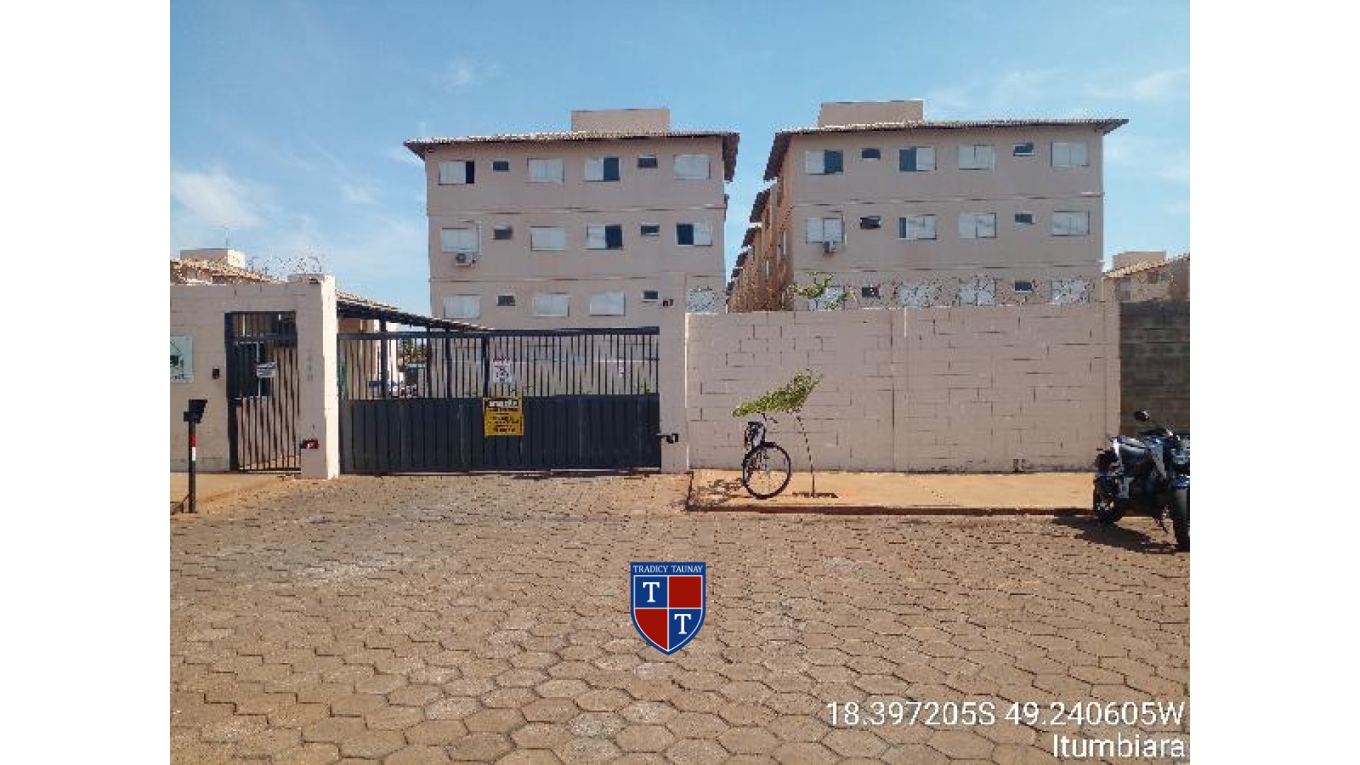 Foto 1 de APARTAMENTO em RESIDENCIAL ALTO DO TRINDADE - Imóvel Retomado Caixa