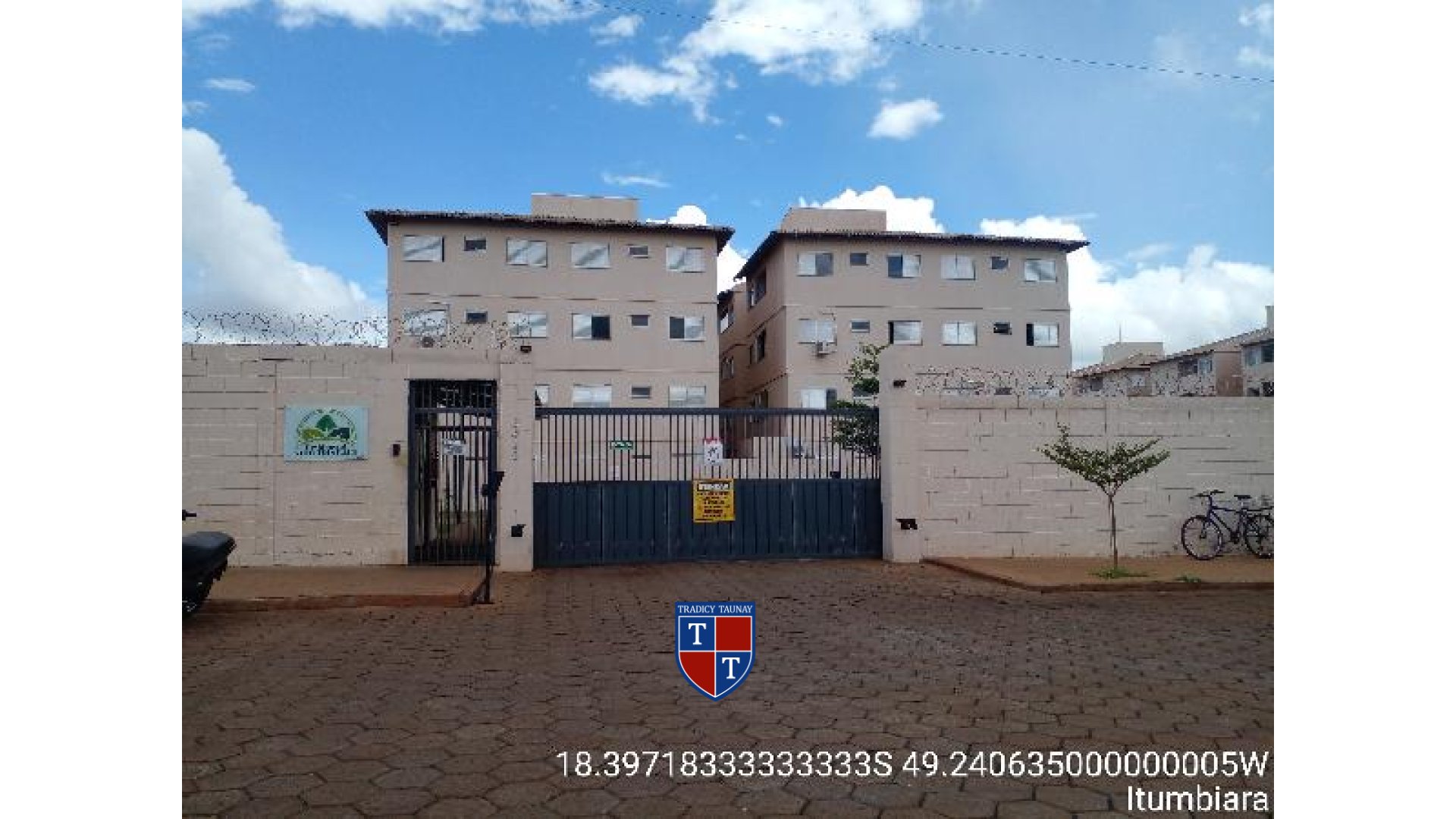 Foto 1 de APARTAMENTO em RESIDENCIAL ALTO DO TRINDADE - Imóvel Retomado Caixa