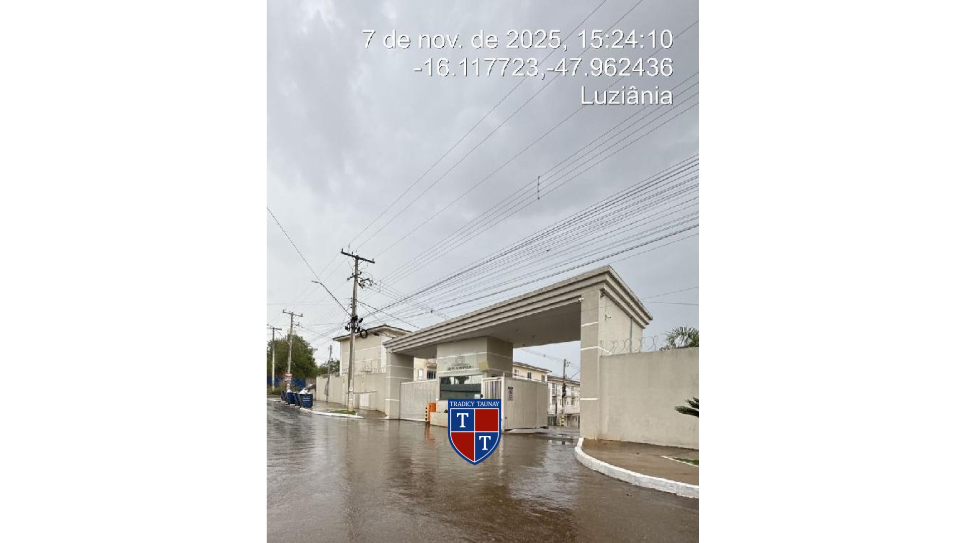Foto 1 de APARTAMENTO em FAZENDA SAIA VELHA - Imóvel Retomado Caixa