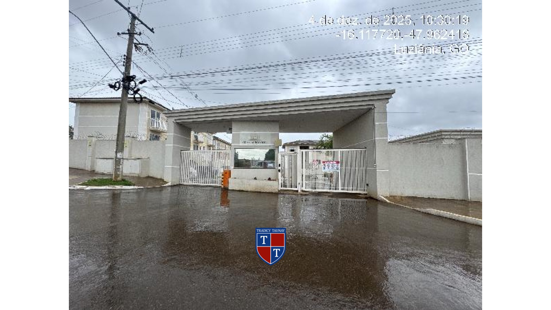 Foto 1 de APARTAMENTO em FAZENDA SAIA VELHA - Imóvel Retomado Caixa