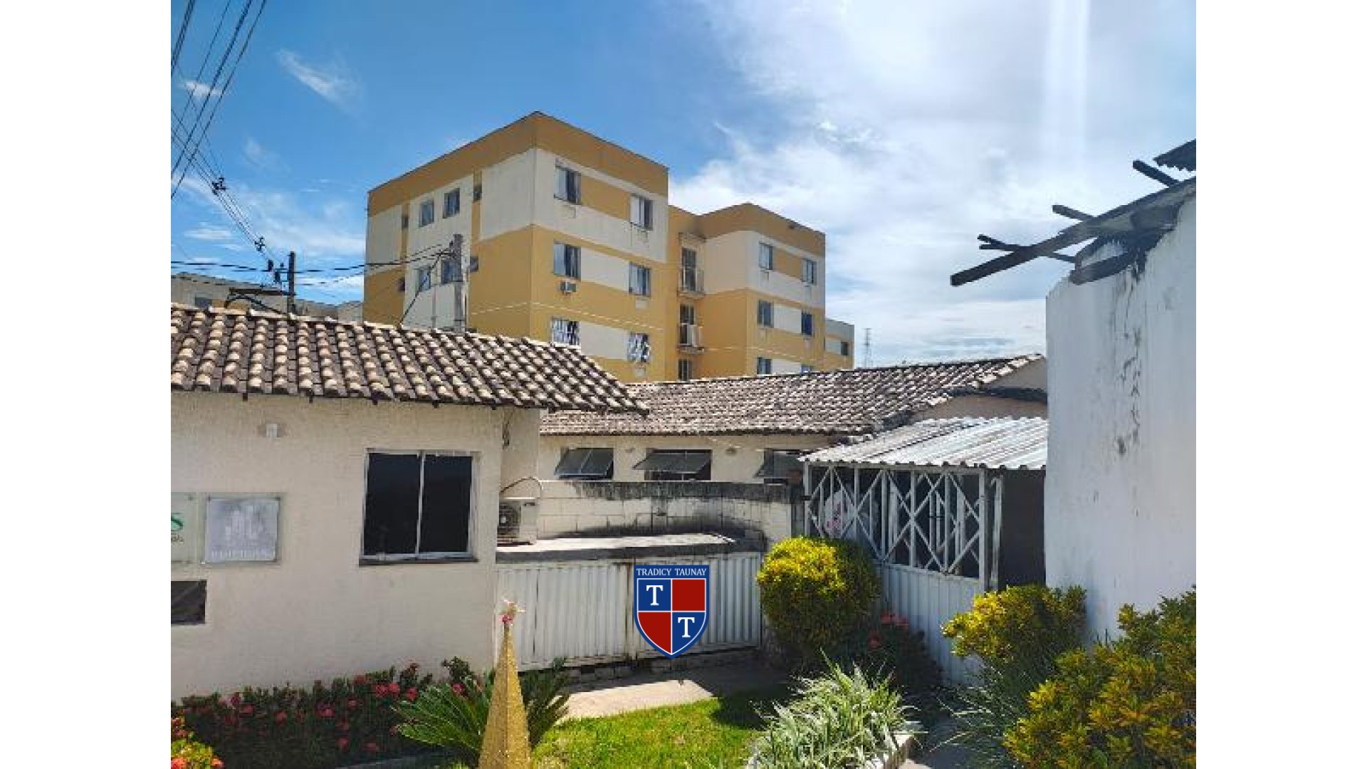 Foto 1 de APARTAMENTO em MONJOLOS - Imóvel Retomado Caixa