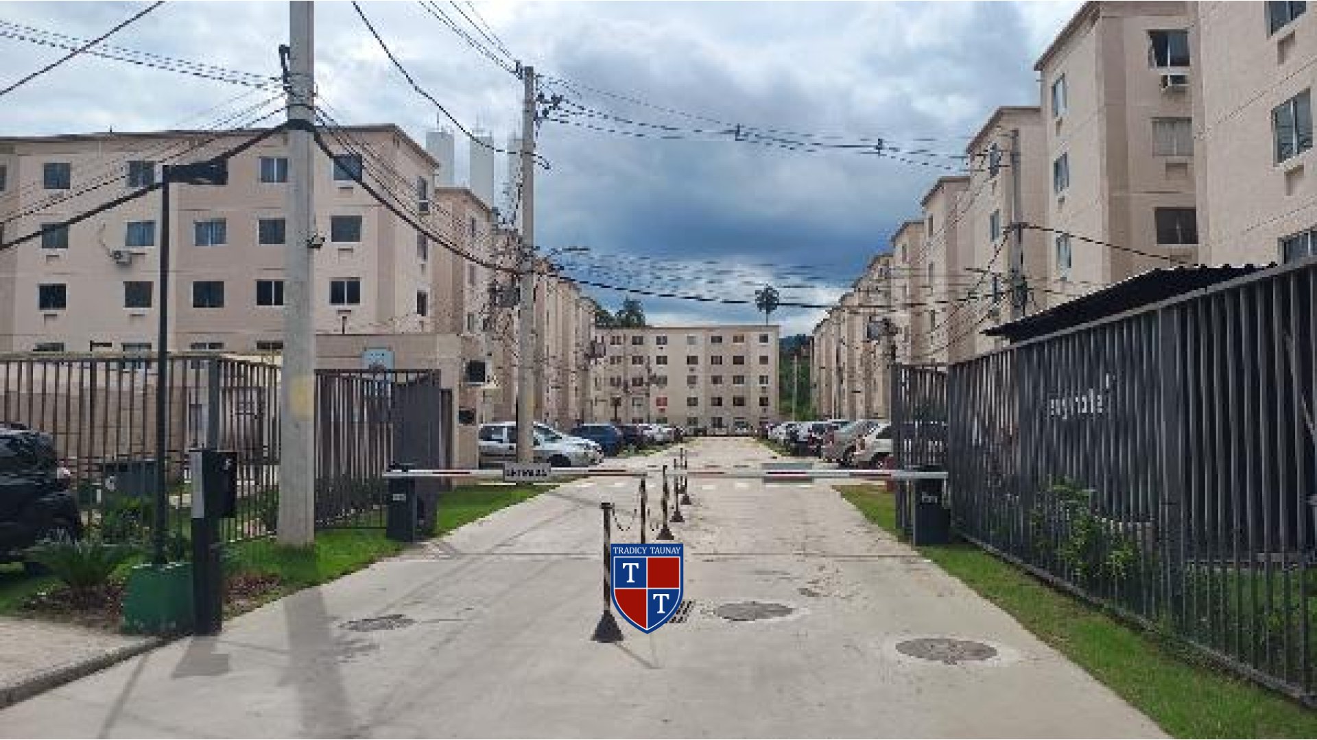 Foto 1 de APARTAMENTO em SANTISSIMO - Imóvel Retomado Caixa