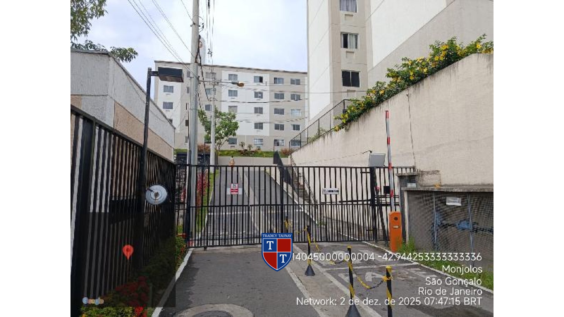 Foto 1 de APARTAMENTO em MONJOLOS - Imóvel Retomado Caixa