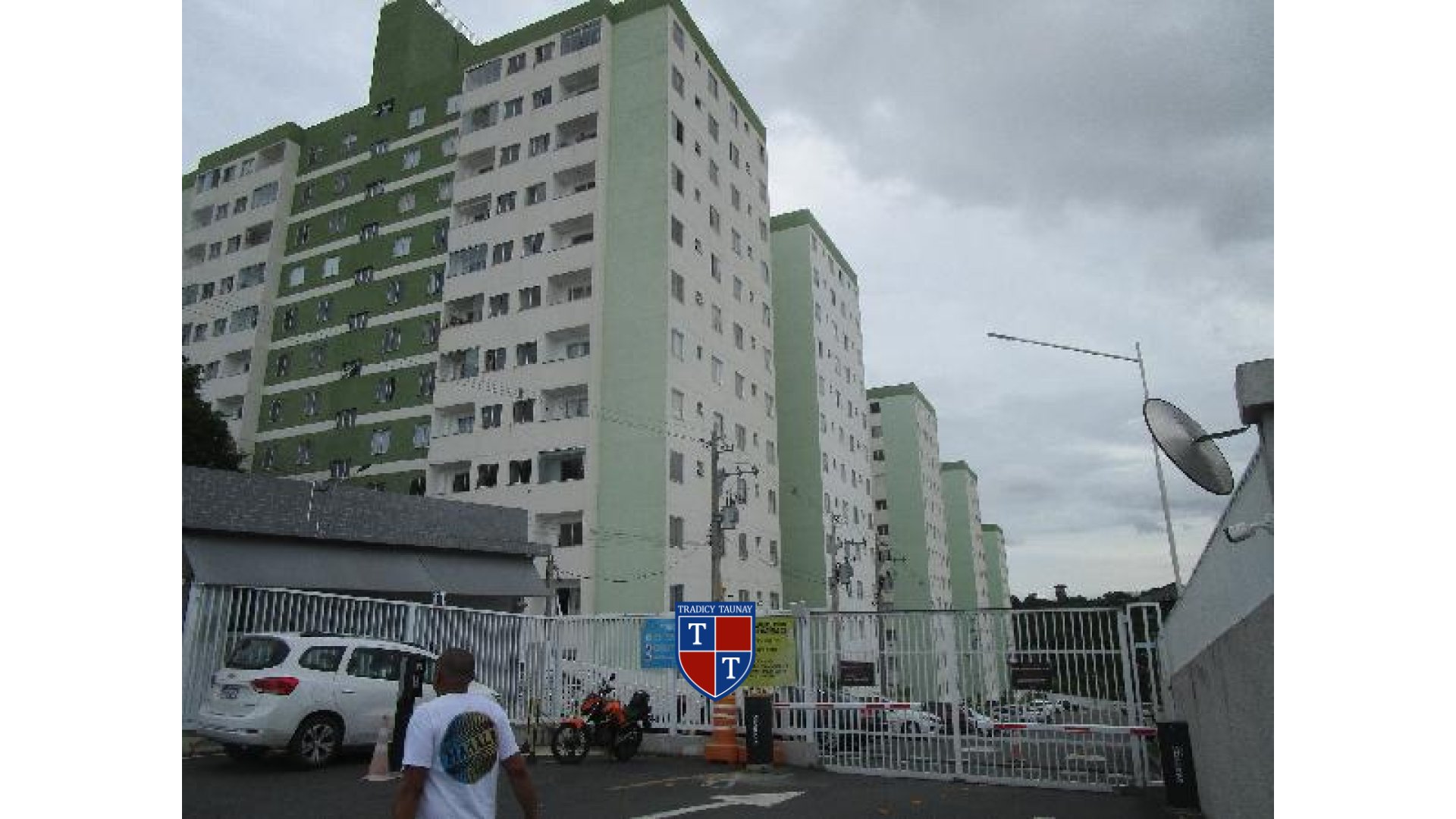Foto 1 de APARTAMENTO em SUSSUARANA - Imóvel Retomado Caixa