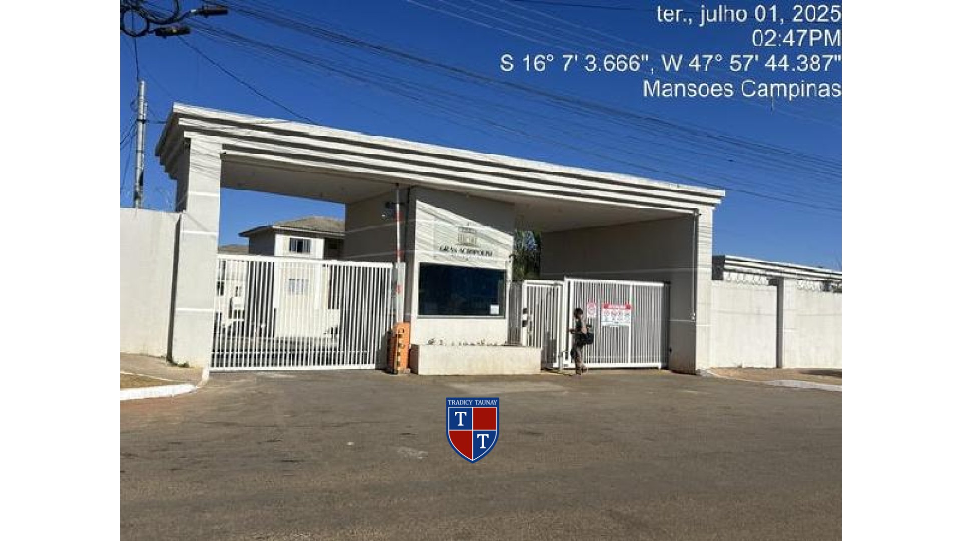 Foto 1 de APARTAMENTO em FAZENDA SAIA VELHA - Imóvel Retomado Caixa