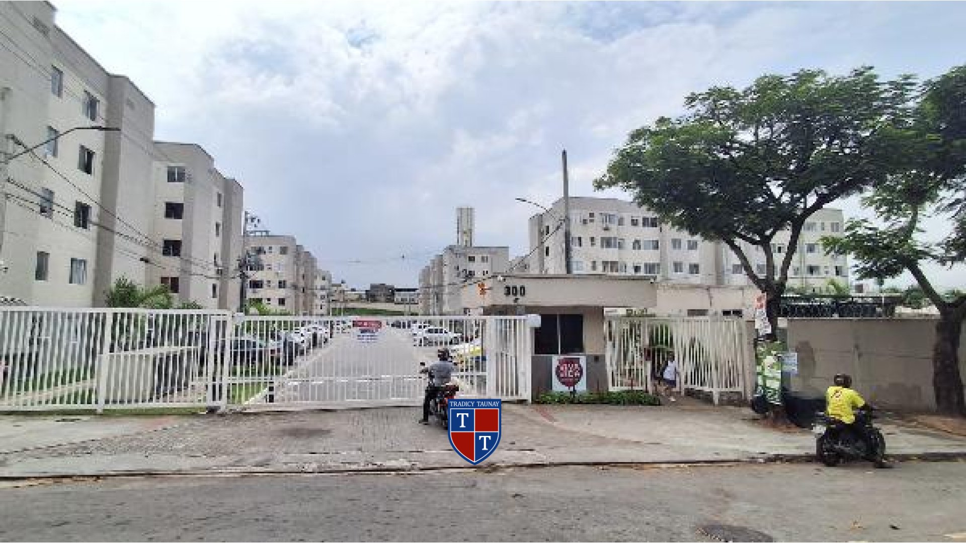 APARTAMENTO em PAVUNA