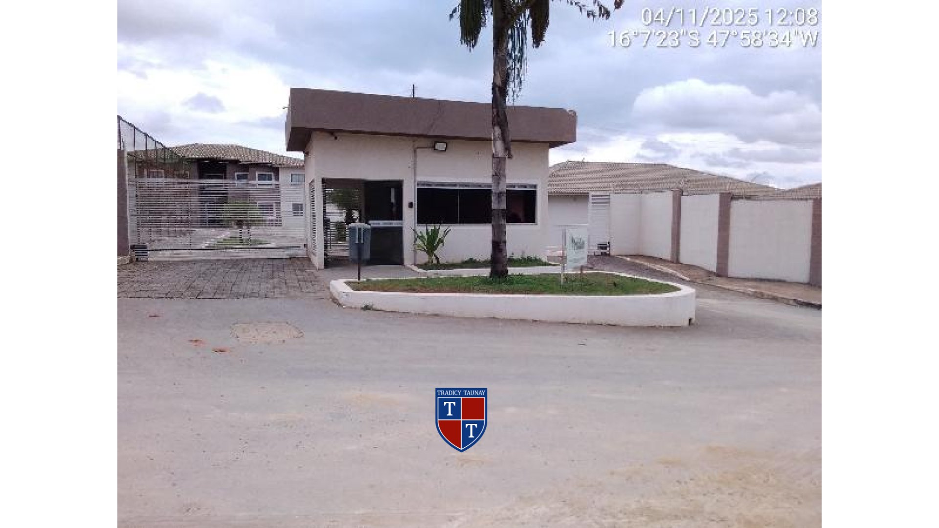 Foto 1 de APARTAMENTO em FAZENDA TAVEIRA - Imóvel Retomado Caixa