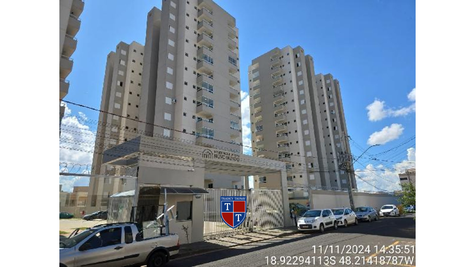 Foto 1 de APARTAMENTO em NOVO MUNDO - Imóvel Retomado Caixa