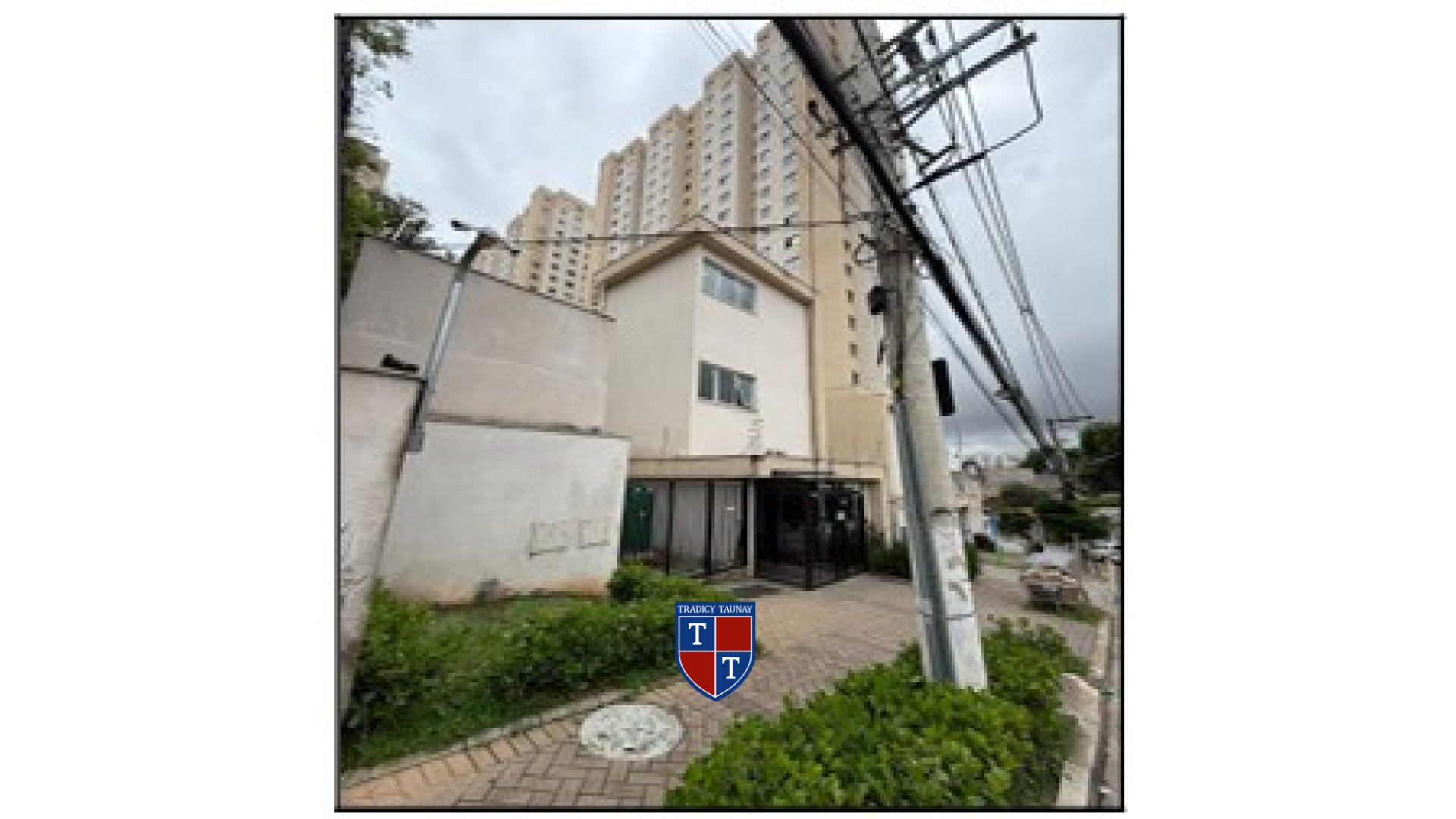 Foto 1 de APARTAMENTO em JARDIM CELESTE - Imóvel Retomado Caixa