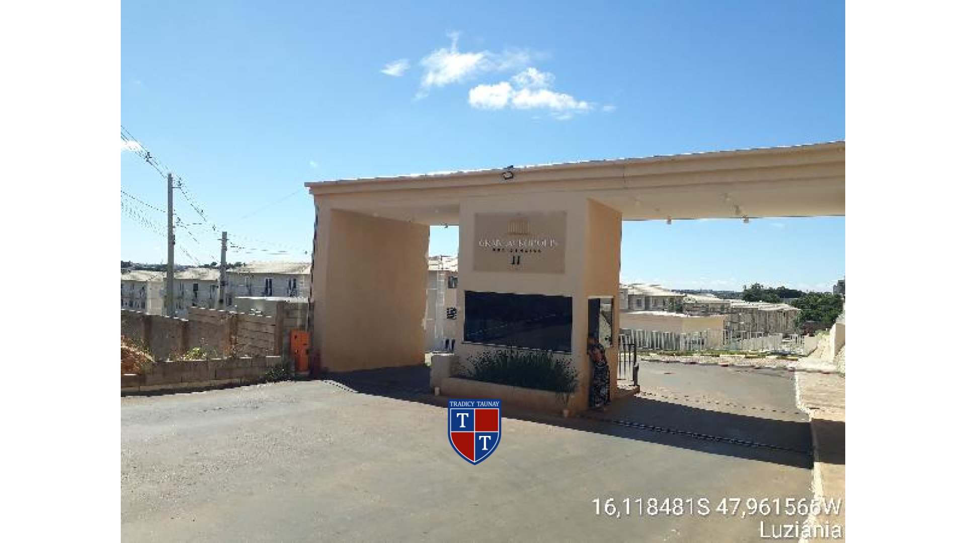 Foto 1 de APARTAMENTO em FAZENDA SAIA VELHA - Imóvel Retomado Caixa