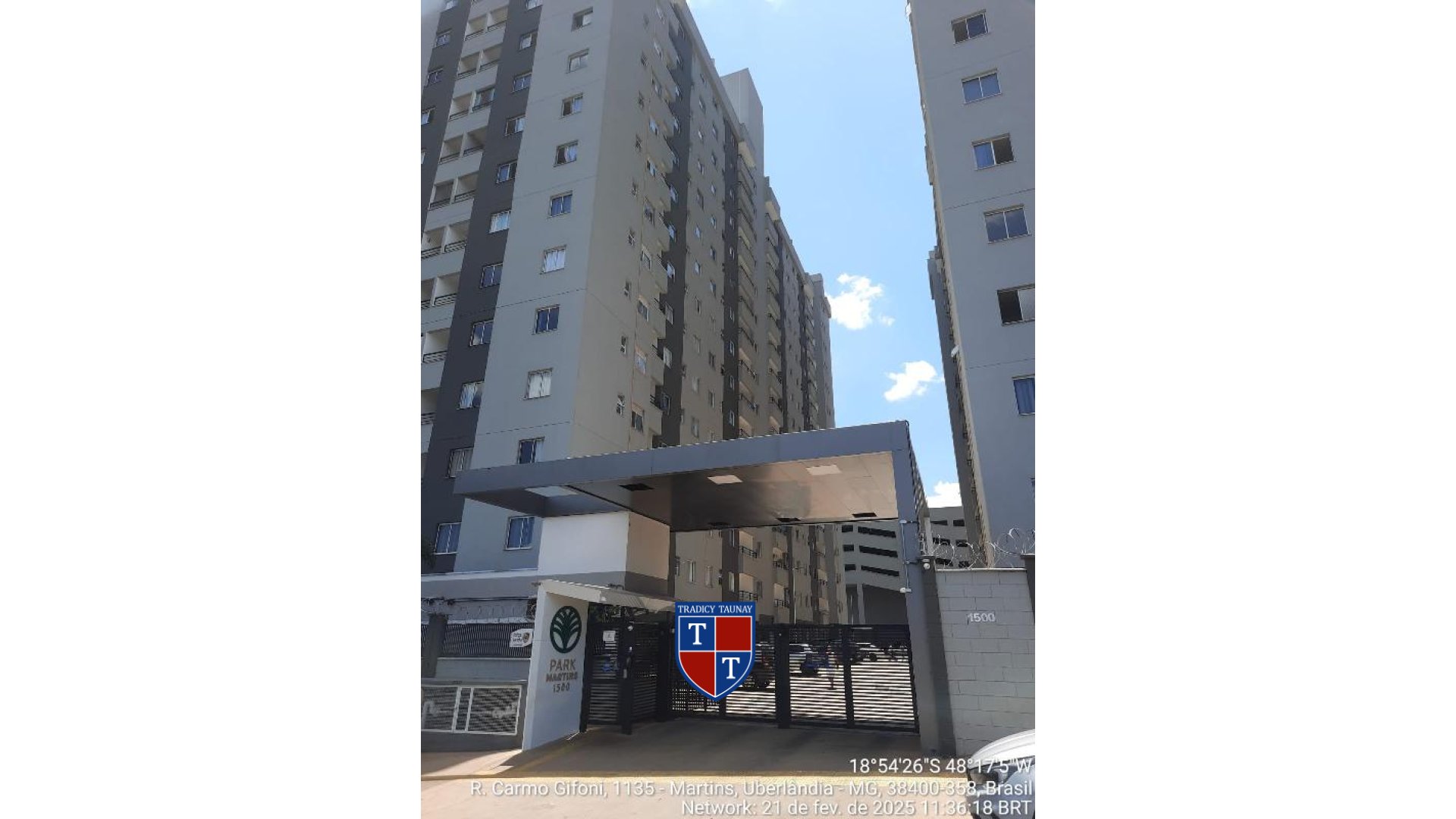 Foto 1 de APARTAMENTO em MARTINS - Imóvel Retomado Caixa