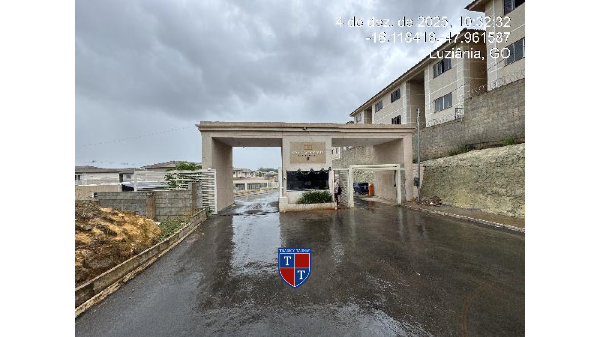 Foto 1 de APARTAMENTO em FAZENDA SAIA VELHA - Imóvel Retomado Caixa