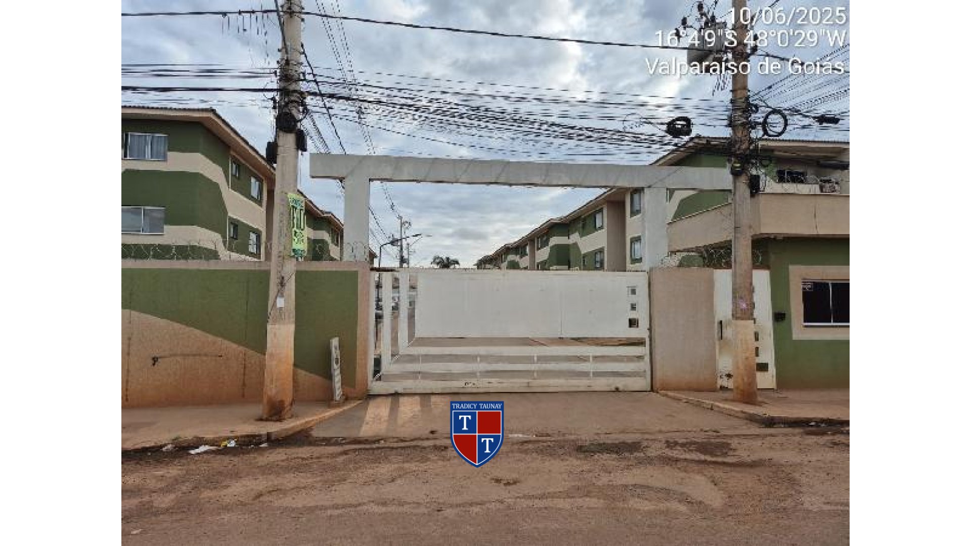 Foto 1 de APARTAMENTO em SETOR DE CHACARAS ANHANGUERA B - Imóvel Retomado Caixa