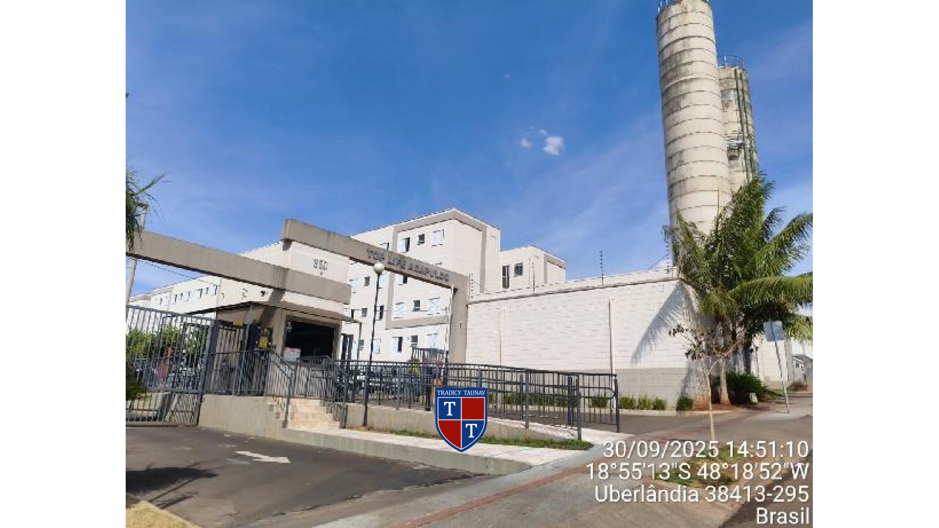 Foto 1 de APARTAMENTO em CHACARAS TUBALINA E QUARTEL - Imóvel Retomado Caixa