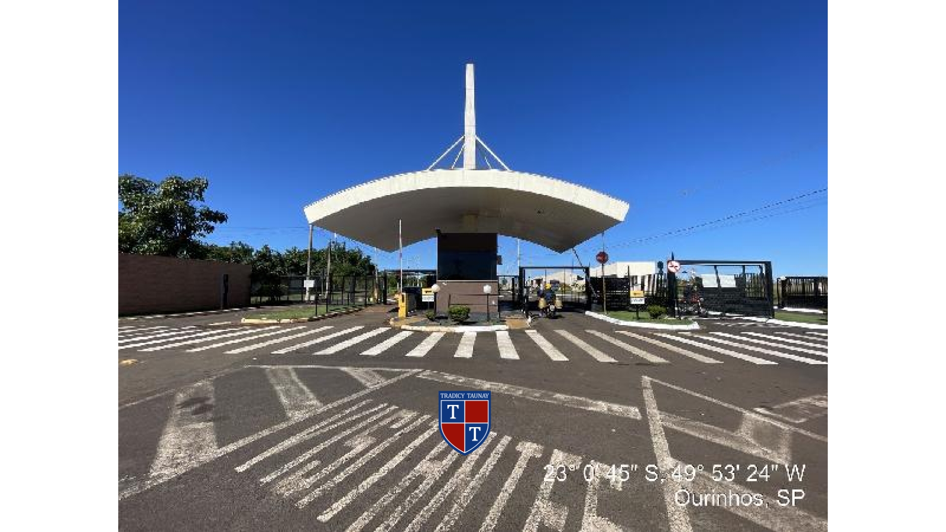 Foto 1 de CASA em FAZENDA SANTA MARIA - Imóvel Retomado Caixa