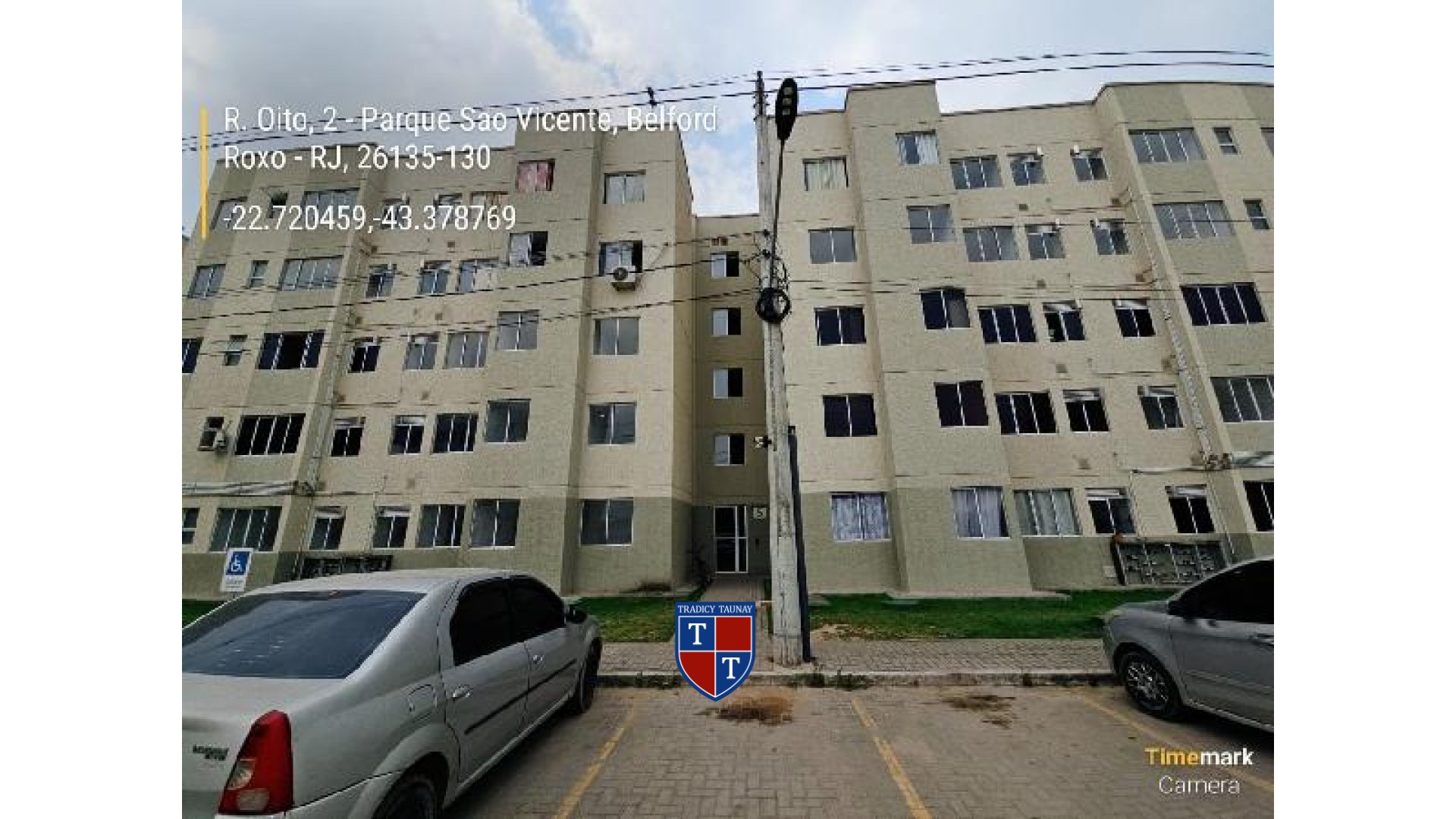 APARTAMENTO em SAO VICENTE