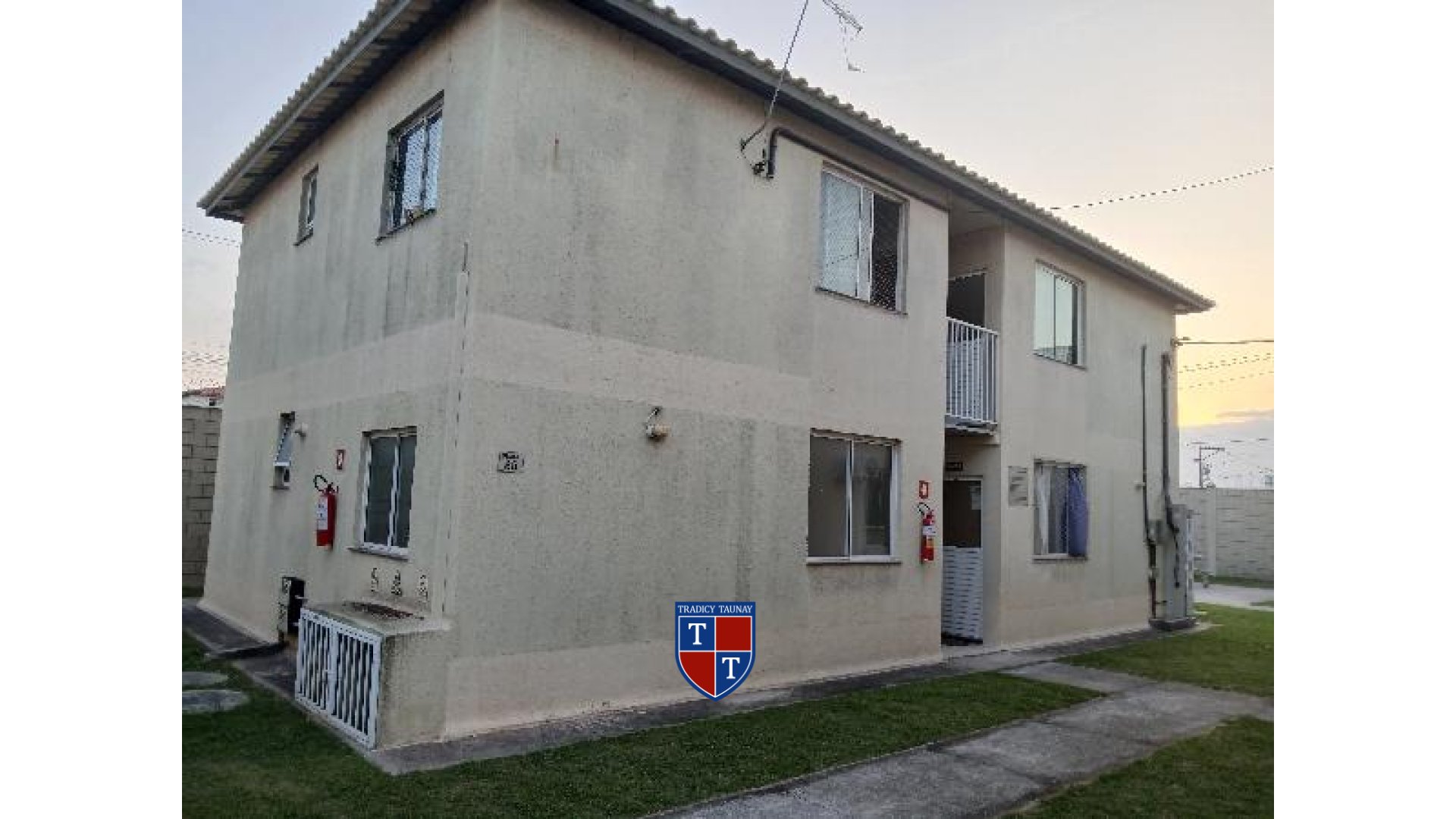 Foto 1 de APARTAMENTO em JARDIM ESPERANCA - Imóvel Retomado Caixa