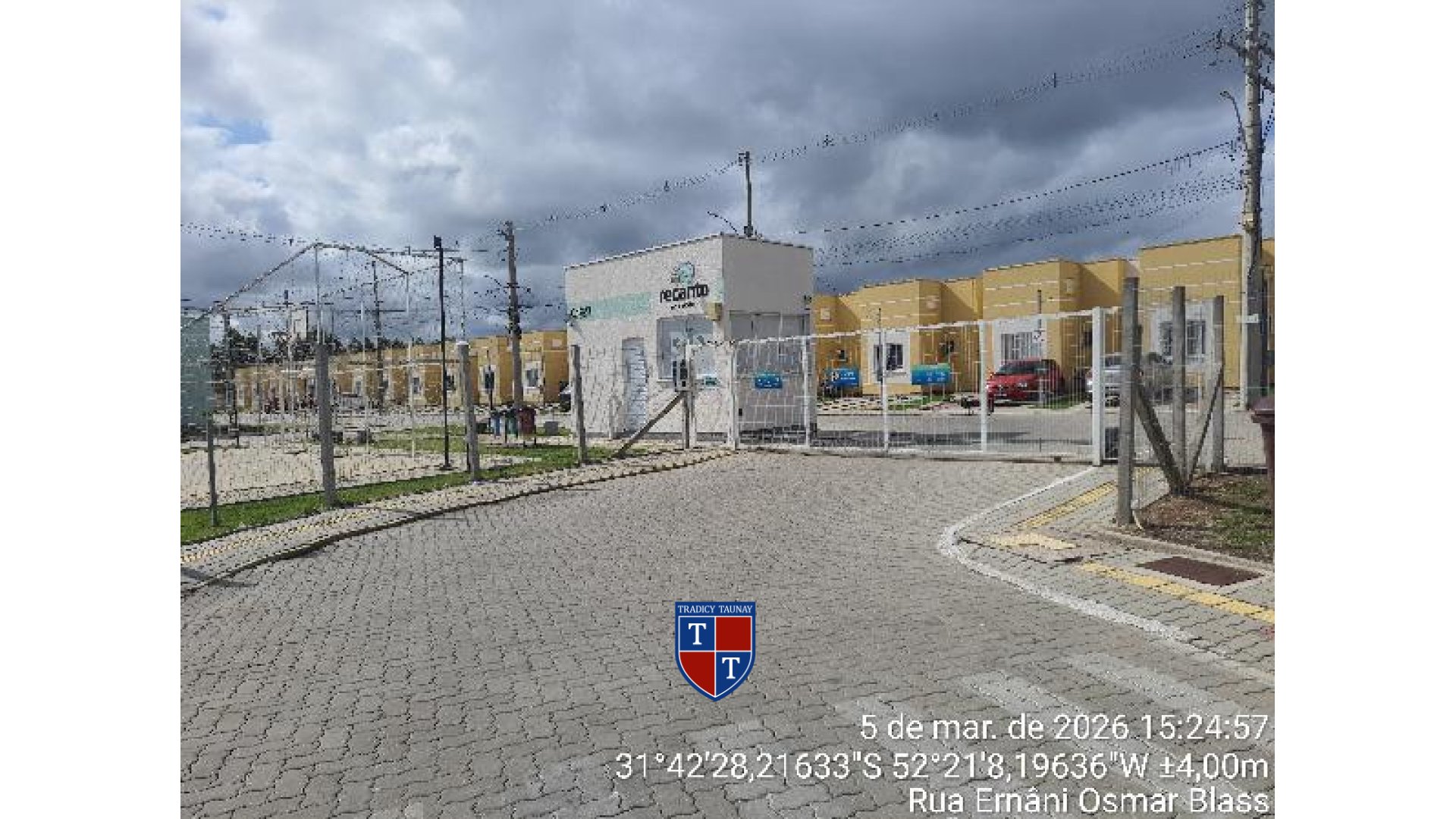 Foto 1 de CASA em TRES VENDAS - Imóvel Retomado Caixa