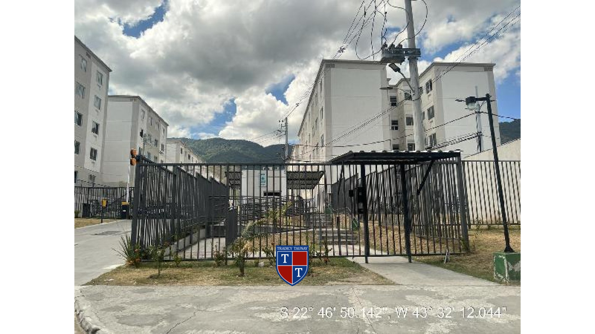 APARTAMENTO em CABUCU
