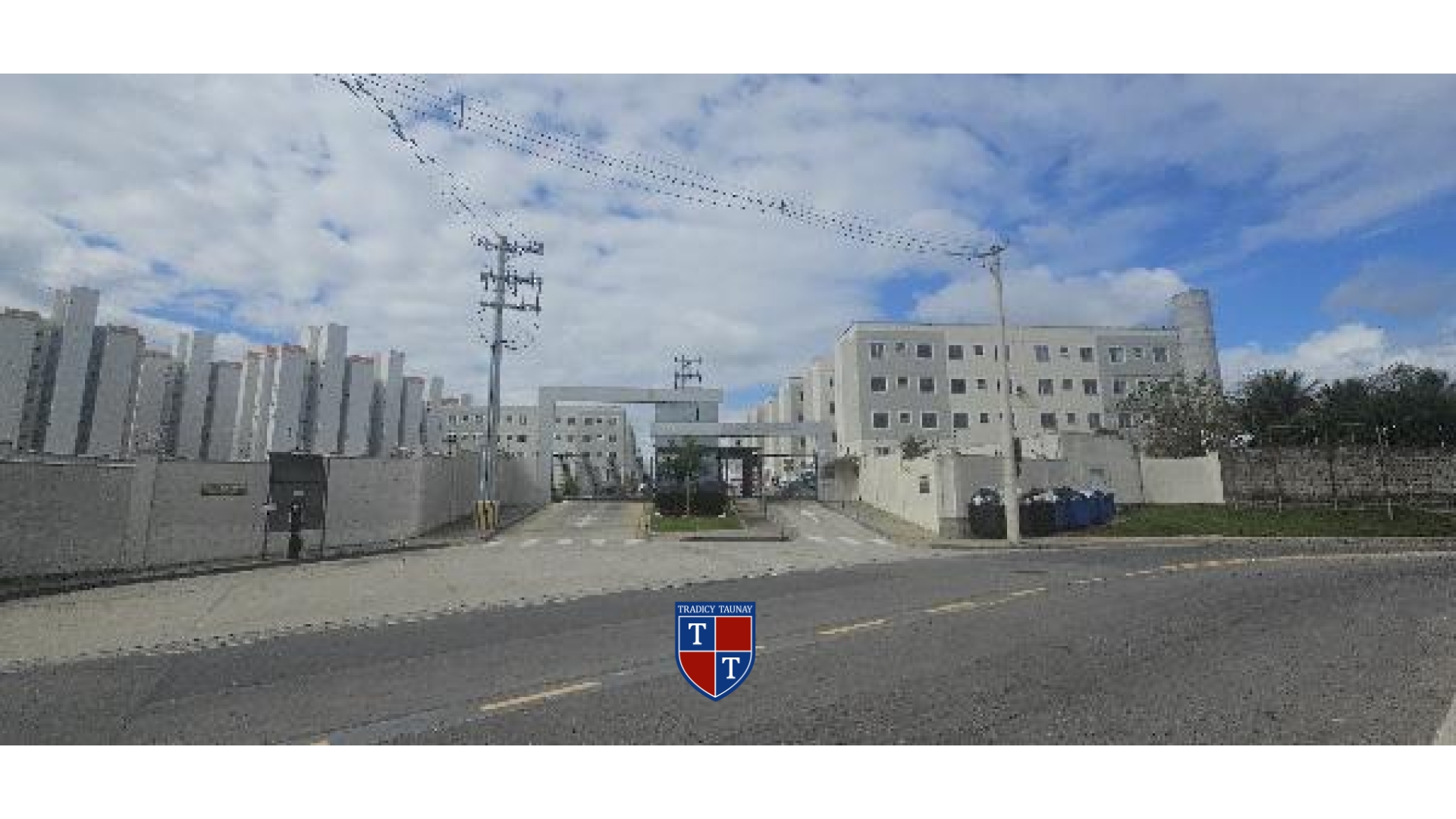 APARTAMENTO em BAIRRO DO COLONIA