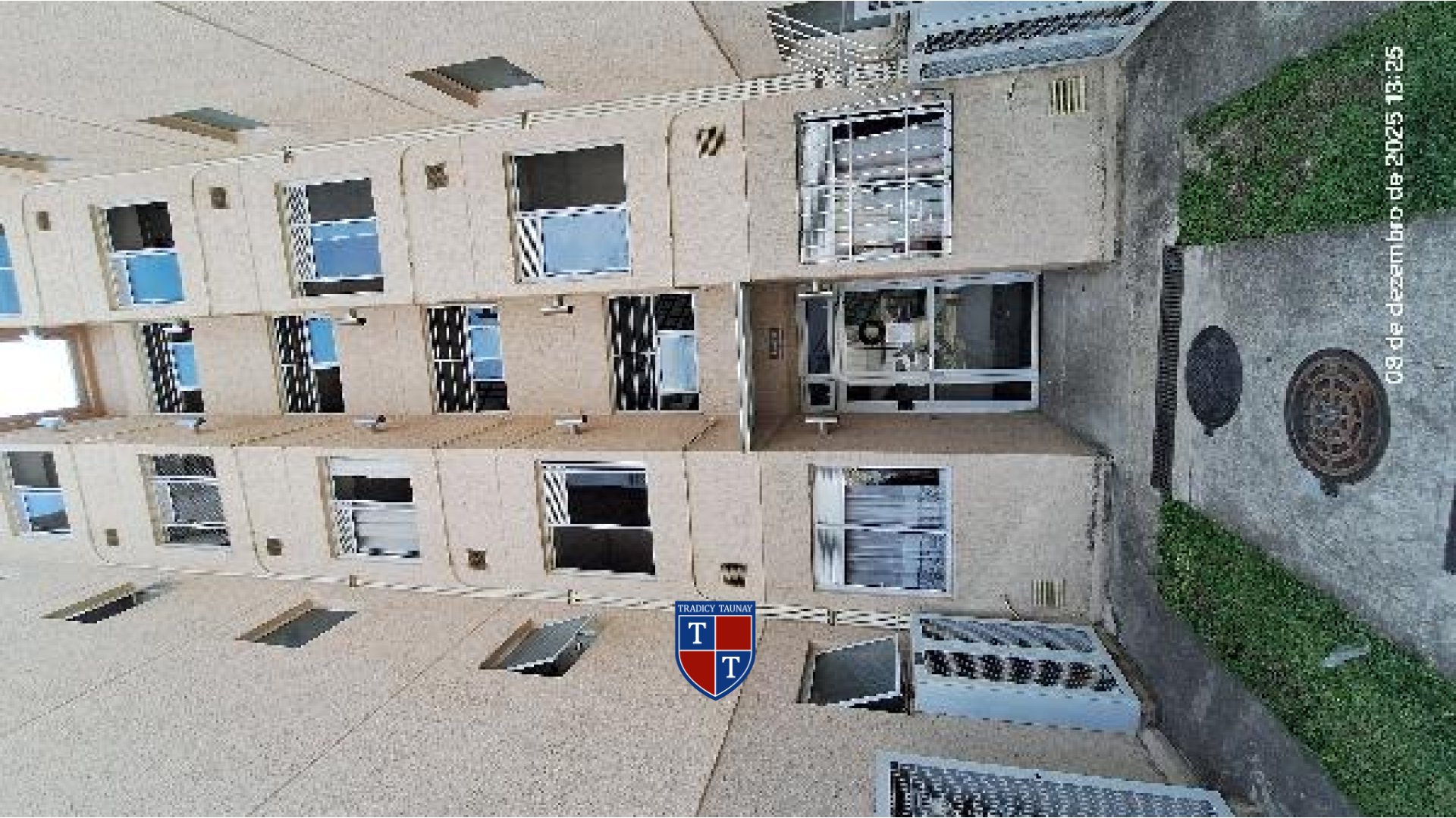 Foto 1 de APARTAMENTO em SANTISSIMO - Imóvel Retomado Caixa