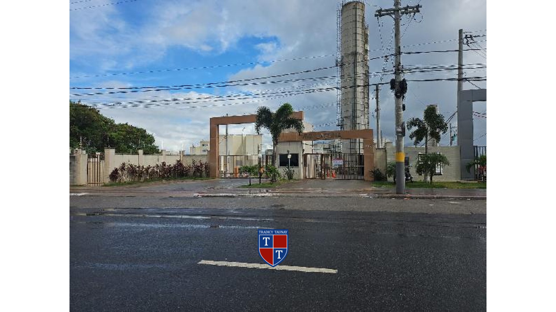Foto 1 de APARTAMENTO em PRAIA DA BALEIA - Imóvel Retomado Caixa