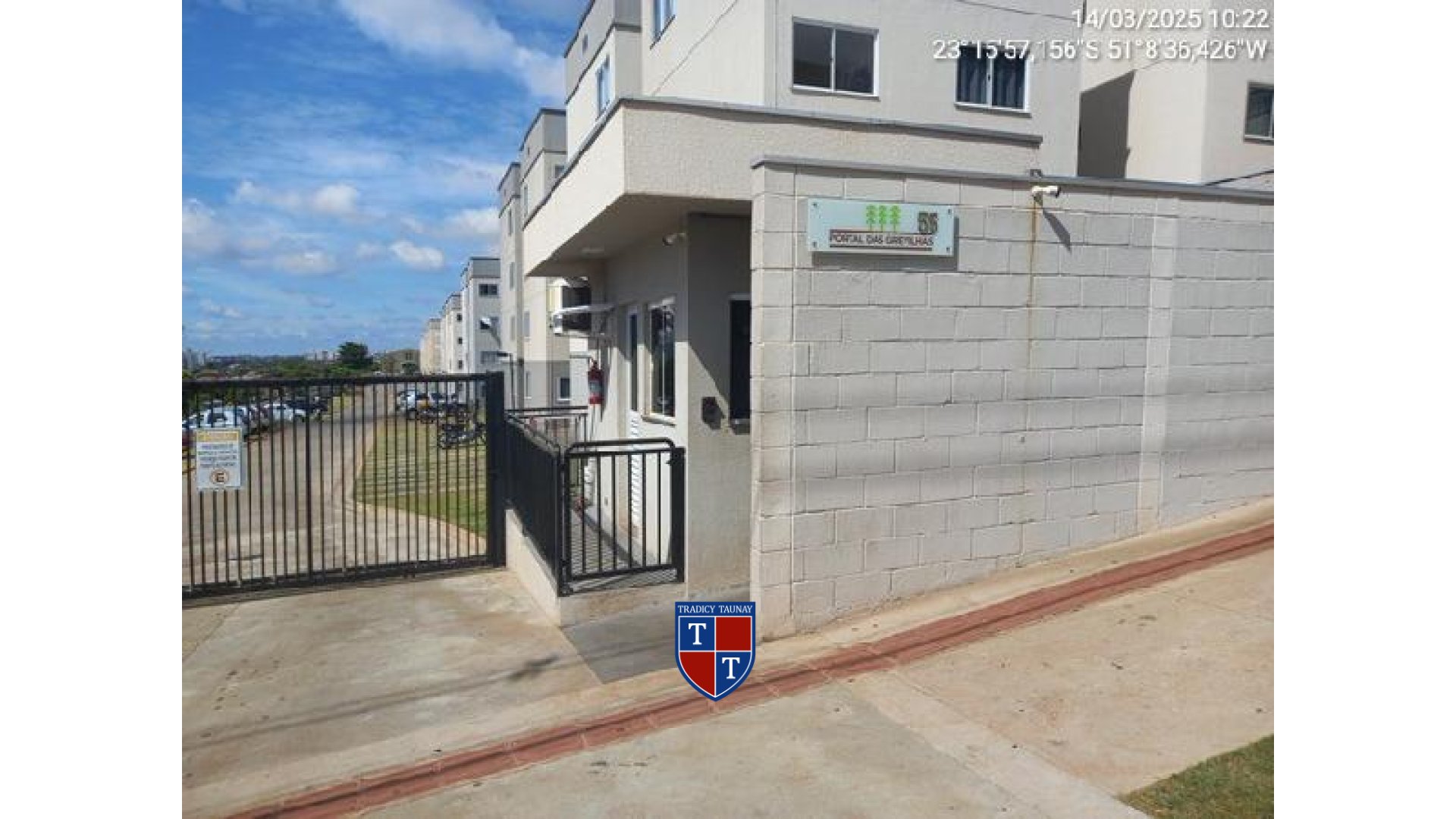 Foto 1 de APARTAMENTO em CINCO CONJUNTOS - Imóvel Retomado Caixa