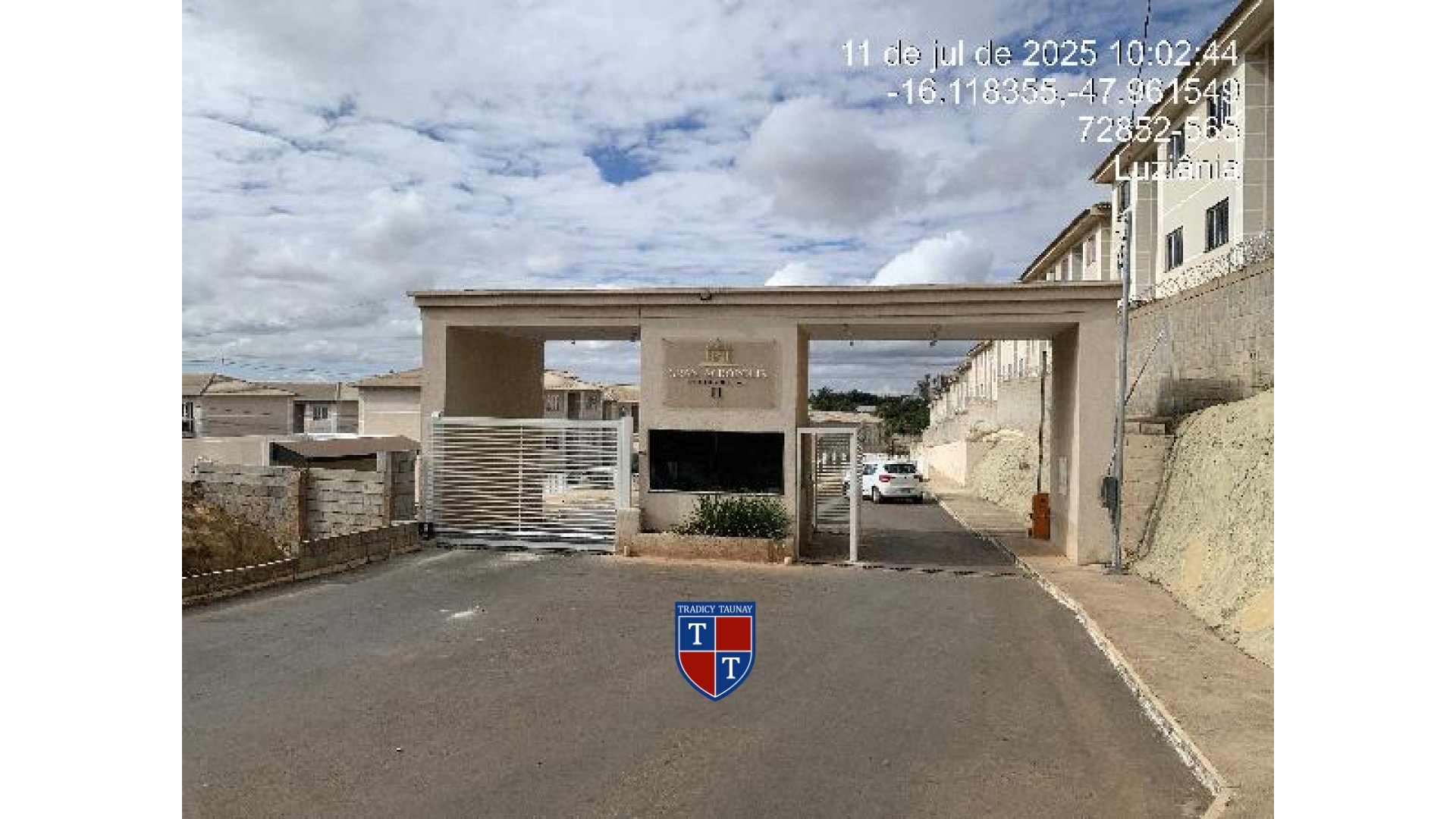 Foto 1 de APARTAMENTO em FAZENDA SAIA VELHA - Imóvel Retomado Caixa