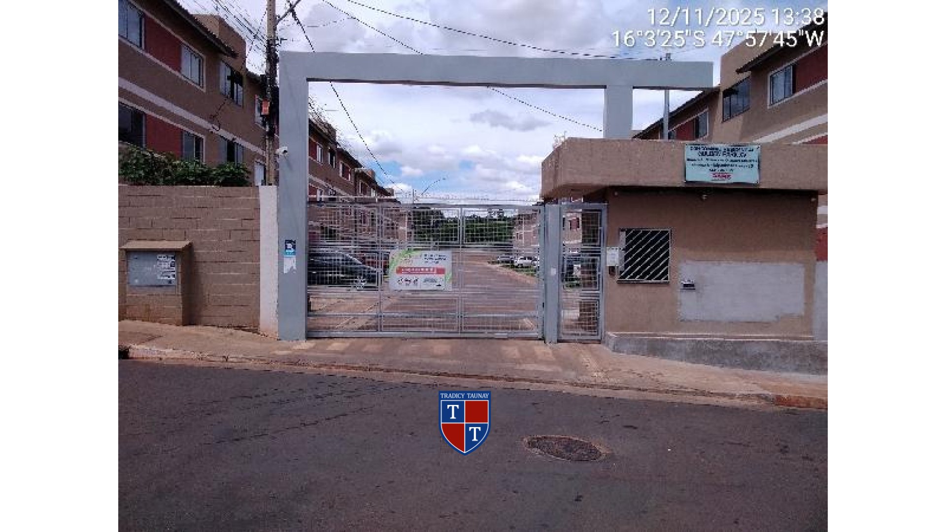 Foto 1 de APARTAMENTO em CHACARAS YPIRANGA A - Imóvel Retomado Caixa