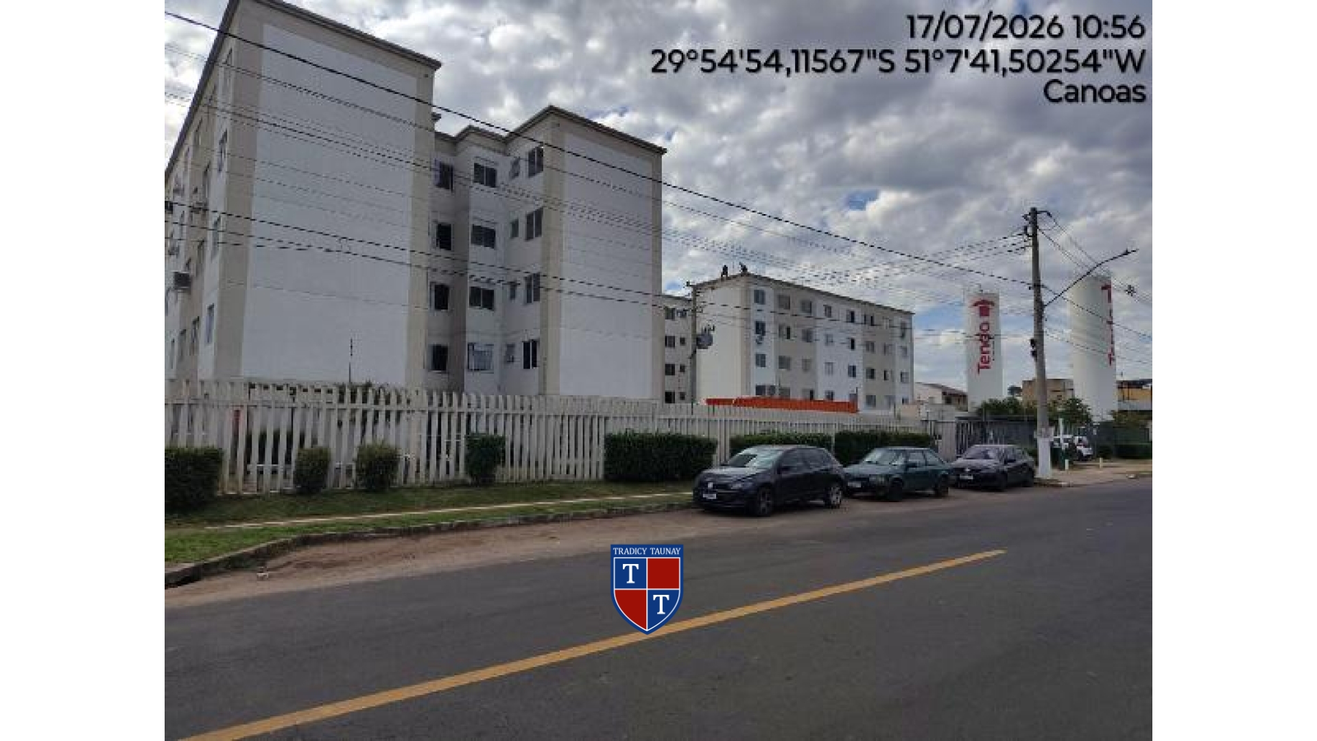 APARTAMENTO em OLARIA