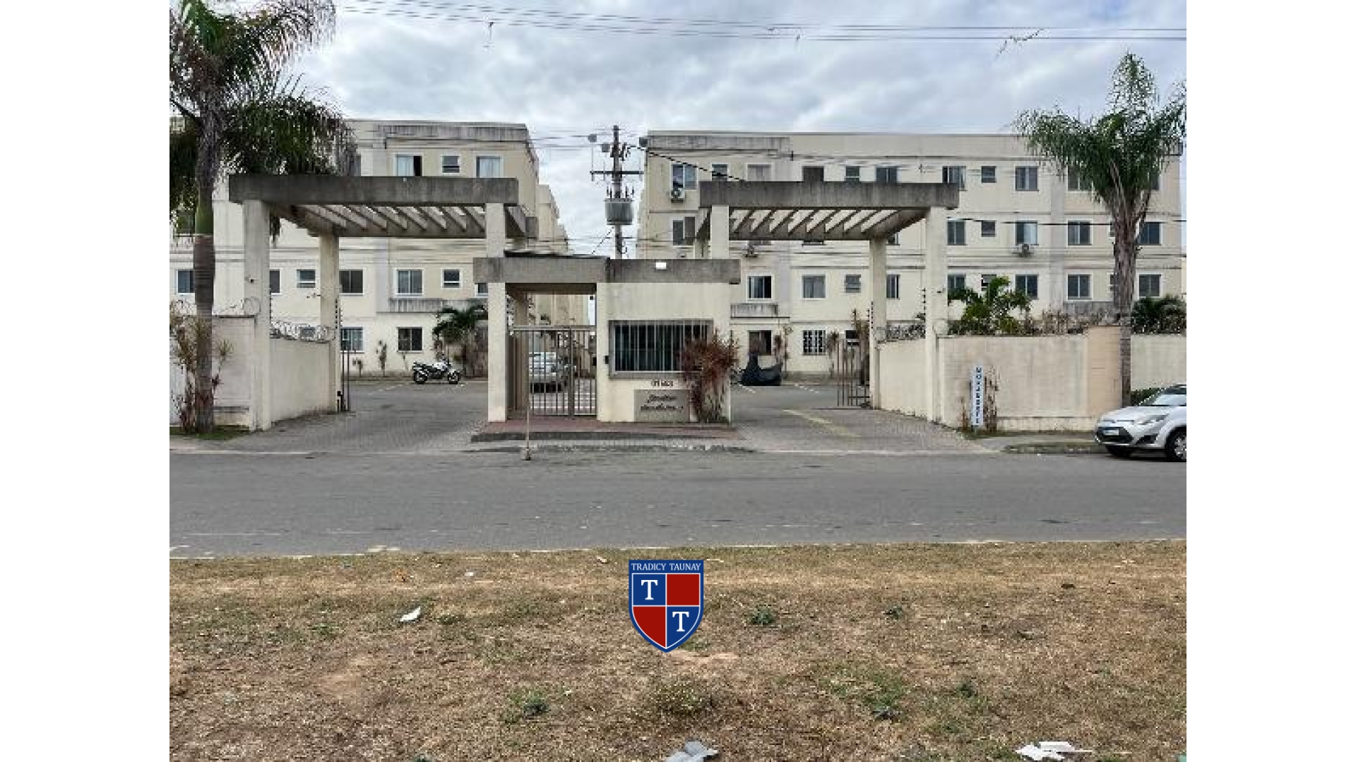APARTAMENTO em JARDINS DE CAMPOS