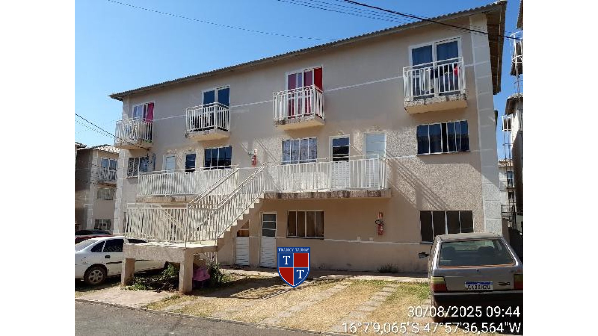 Foto 1 de APARTAMENTO em FAZENDA SAIA VELHA - Imóvel Retomado Caixa