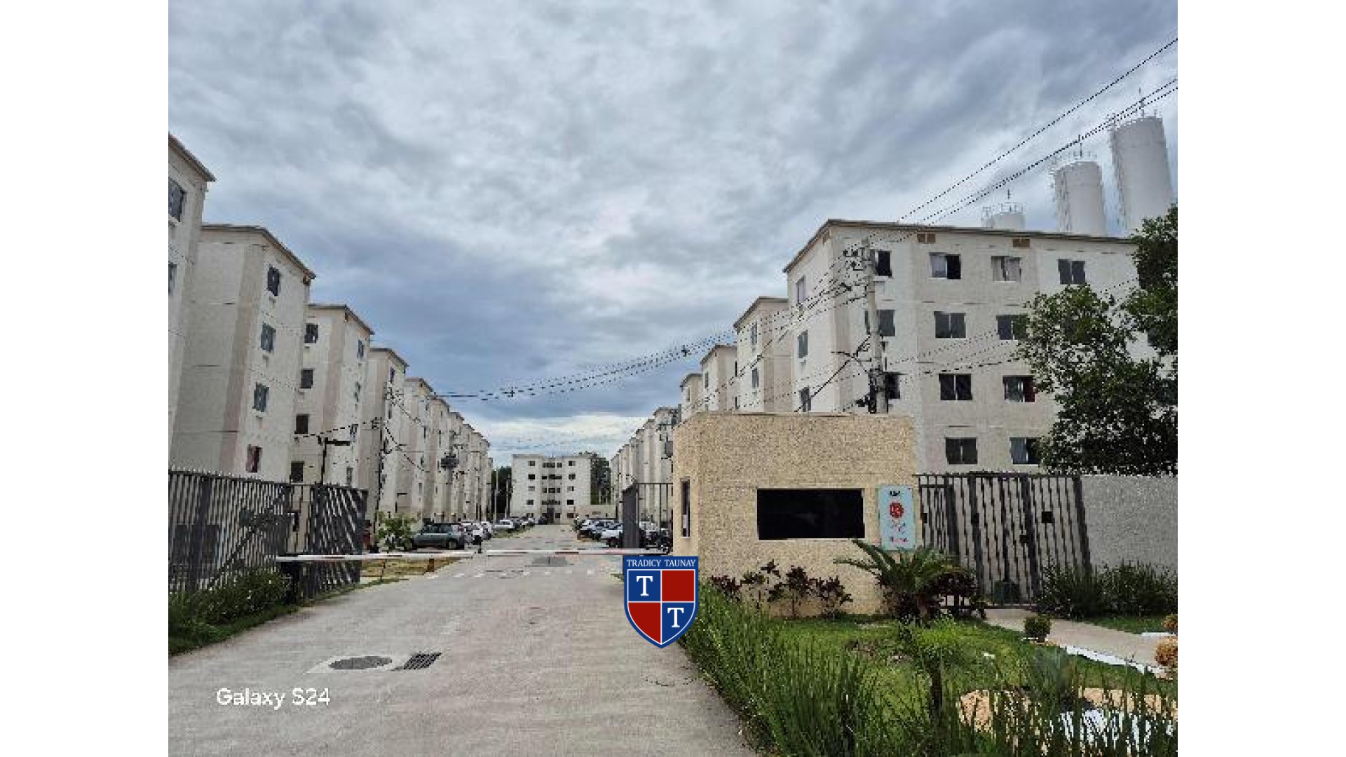 Foto 1 de APARTAMENTO em GUARATIBA - Imóvel Retomado Caixa