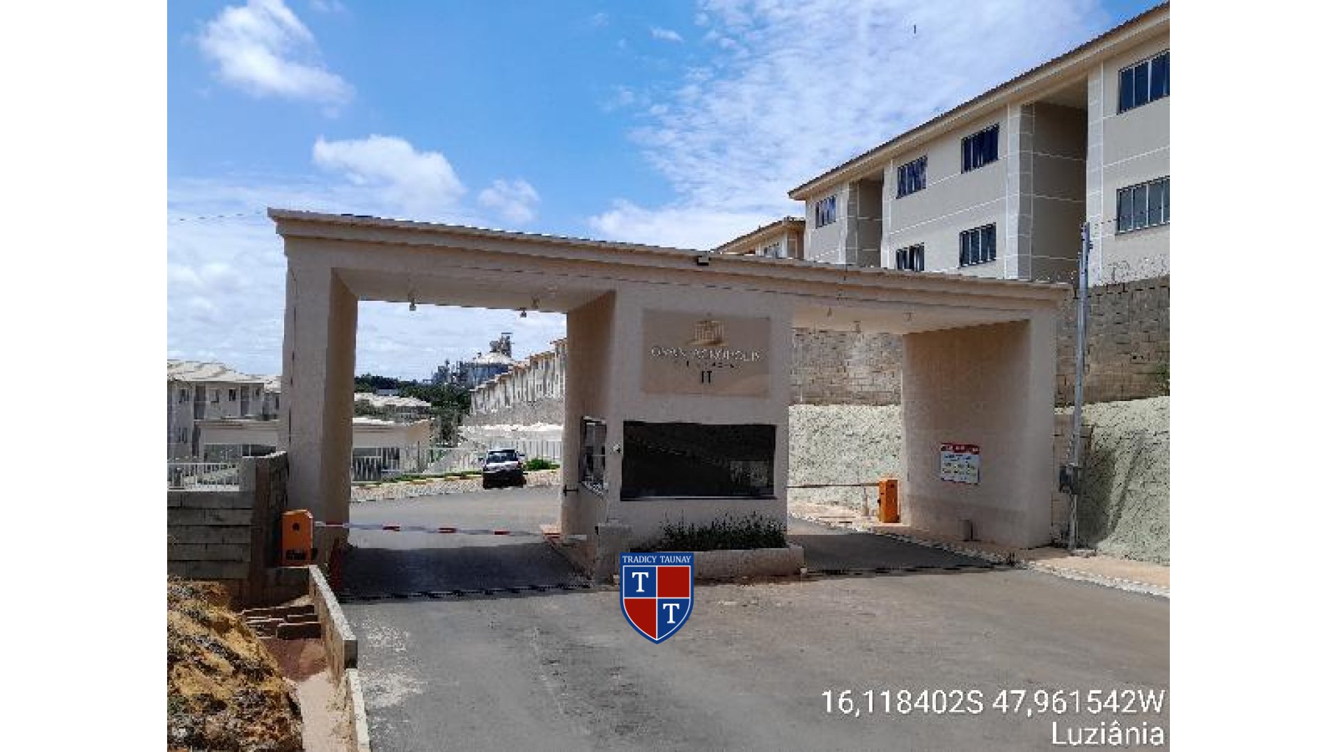 Foto 1 de APARTAMENTO em FAZENDA SAIA VELHA - Imóvel Retomado Caixa