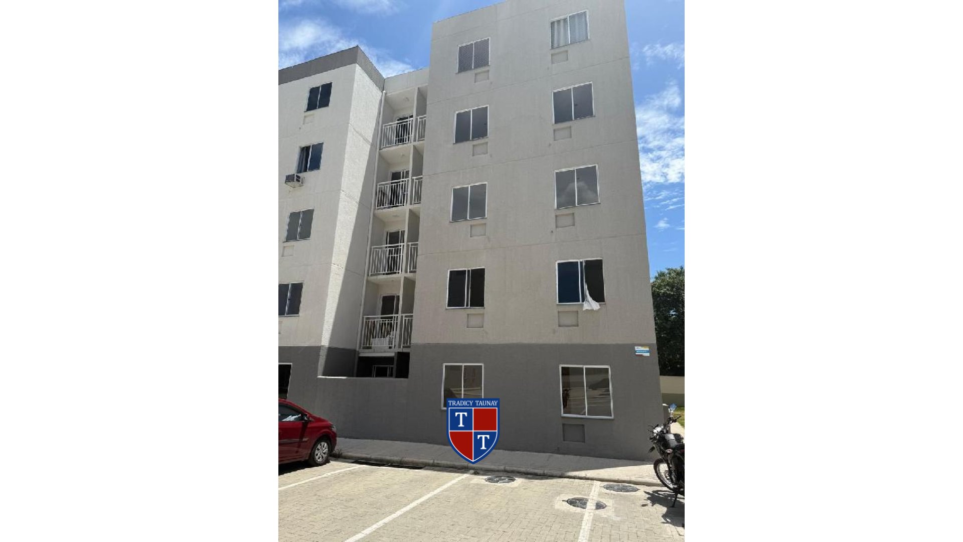 APARTAMENTO em GUARATIBA