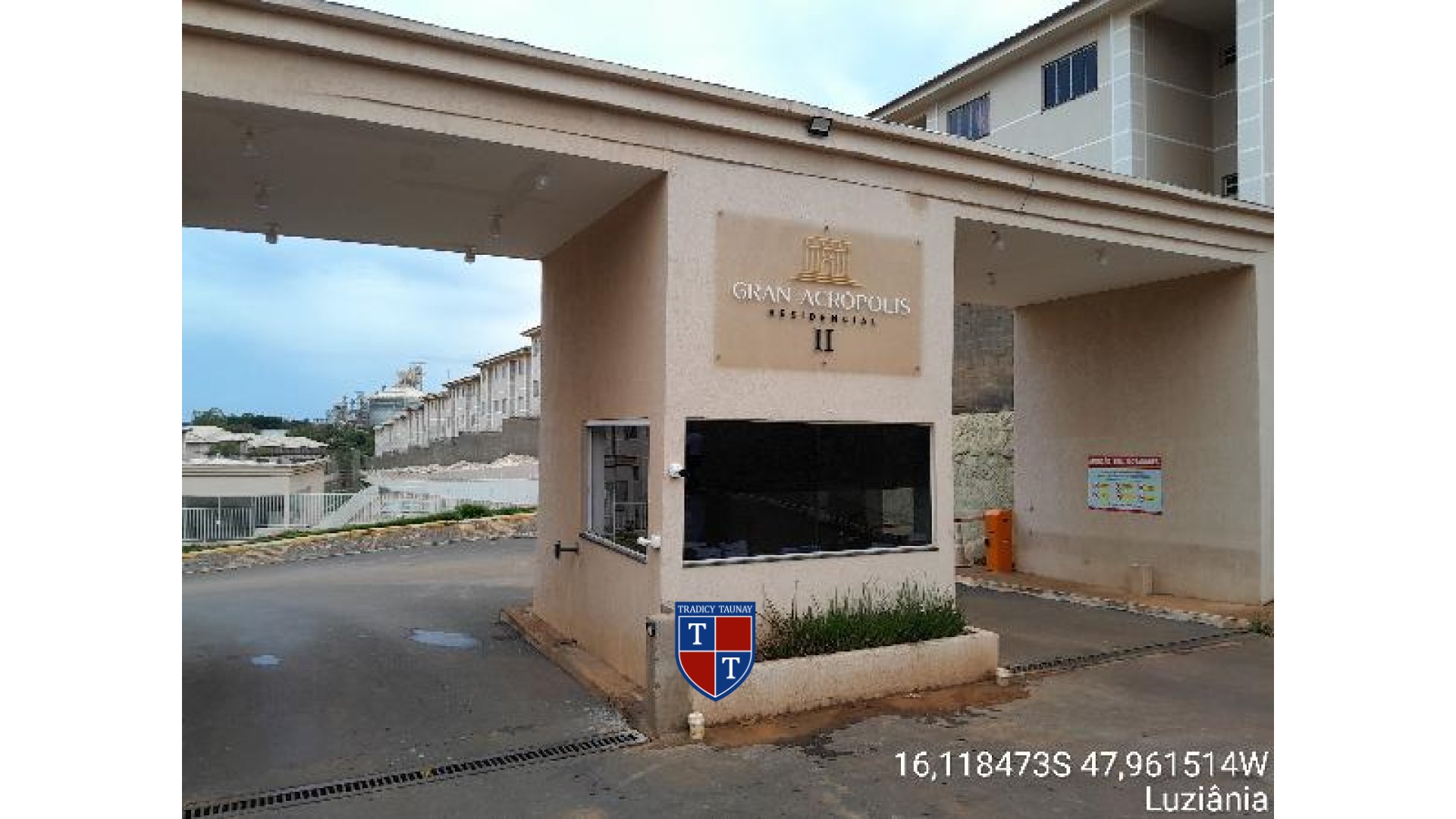 Foto 1 de APARTAMENTO em FAZENDA SAIA VELHA - Imóvel Retomado Caixa