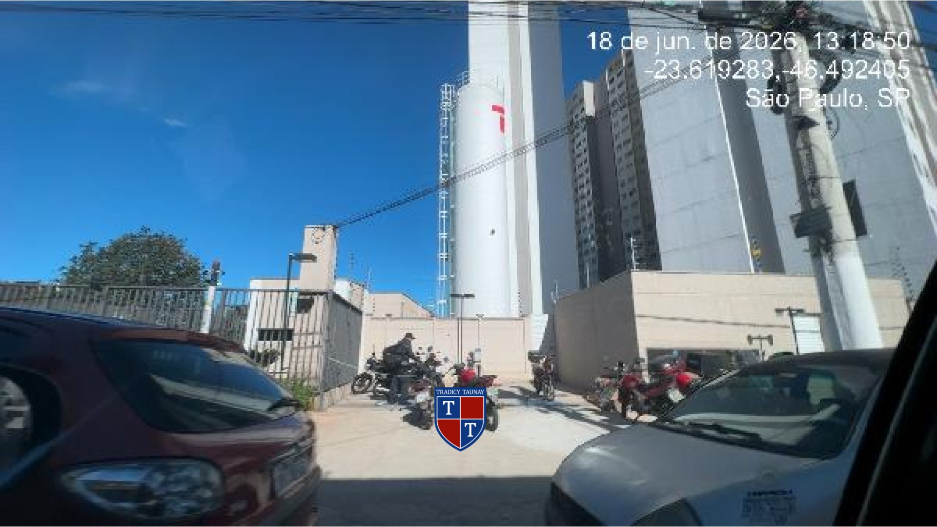 Foto 1 de APARTAMENTO em FAZENDA DA JUTA - Imóvel Retomado Caixa