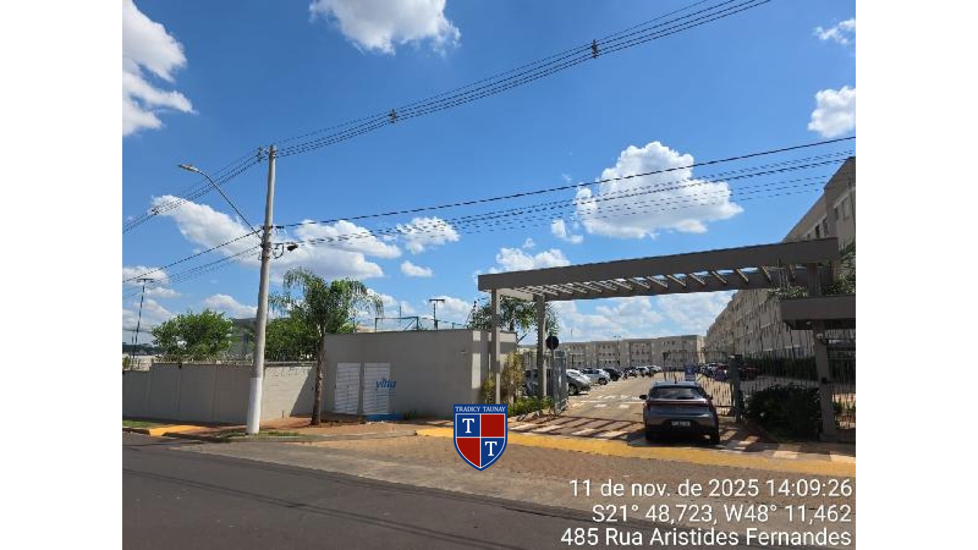 Foto 1 de APARTAMENTO em CAMPOS VILLE - Imóvel Retomado Caixa