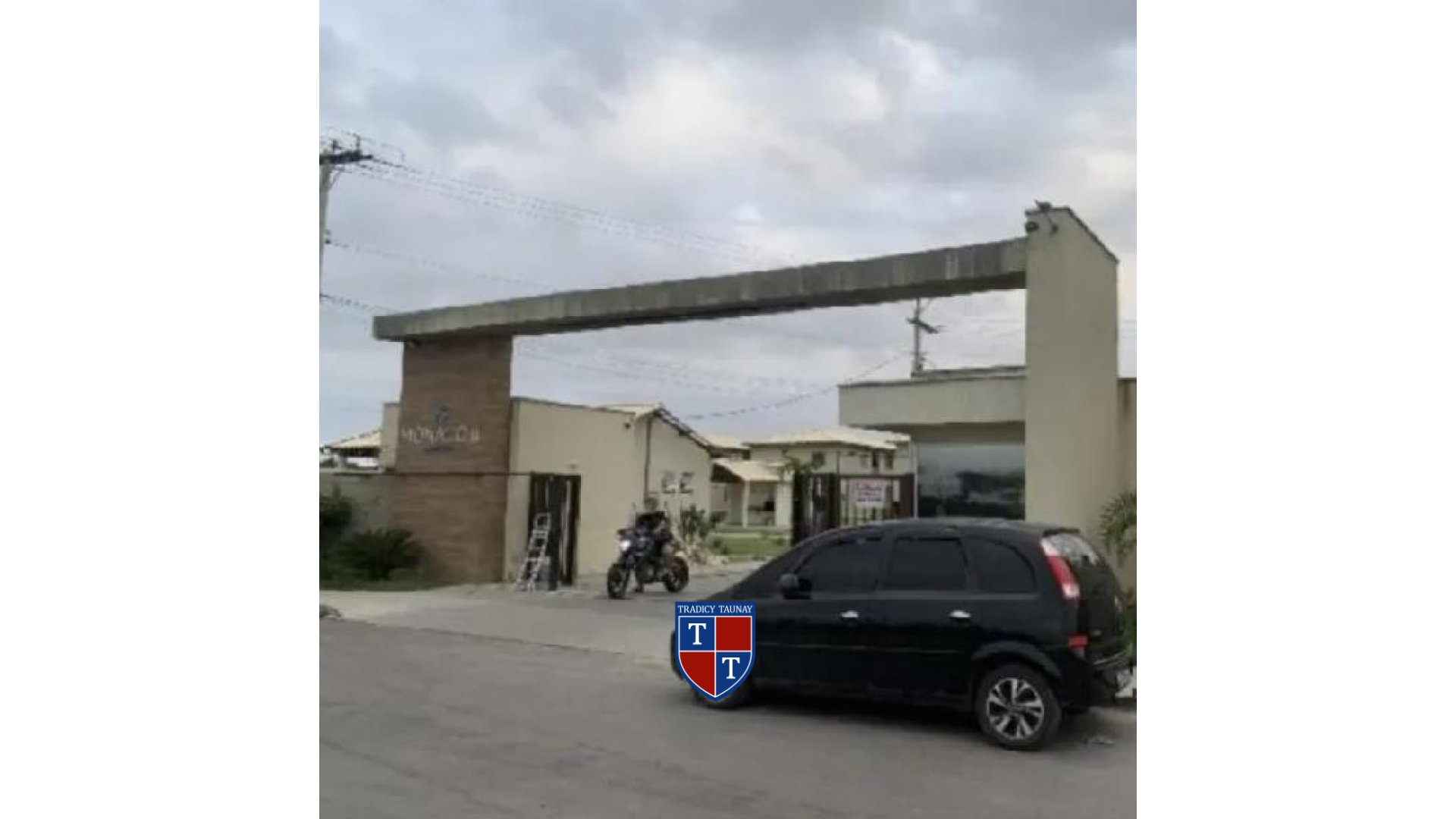 Foto 1 de APARTAMENTO em JARDIM ESPERANCA - Imóvel Retomado Caixa