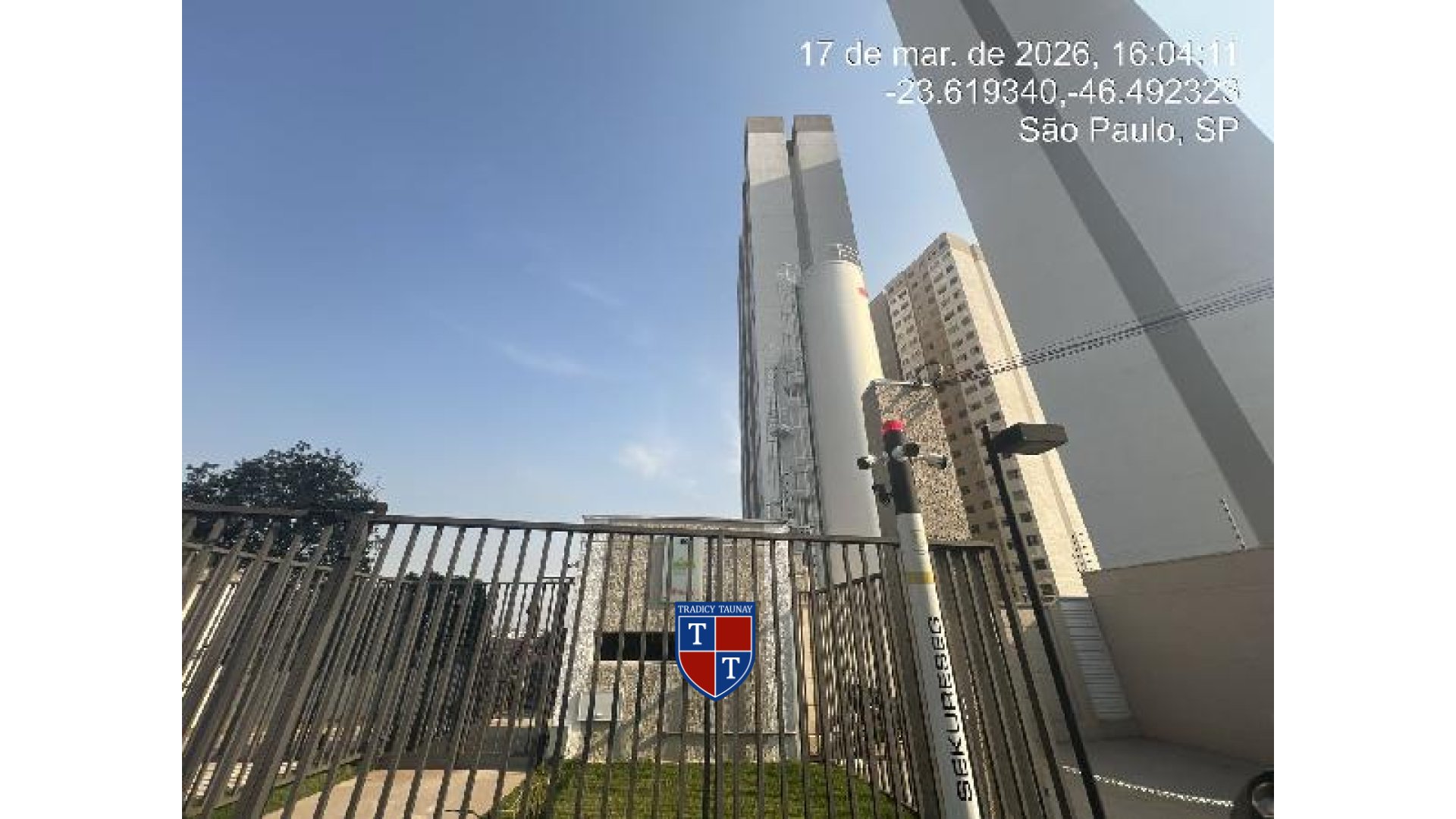 Foto 1 de APARTAMENTO em FAZENDA DA JUTA - Imóvel Retomado Caixa